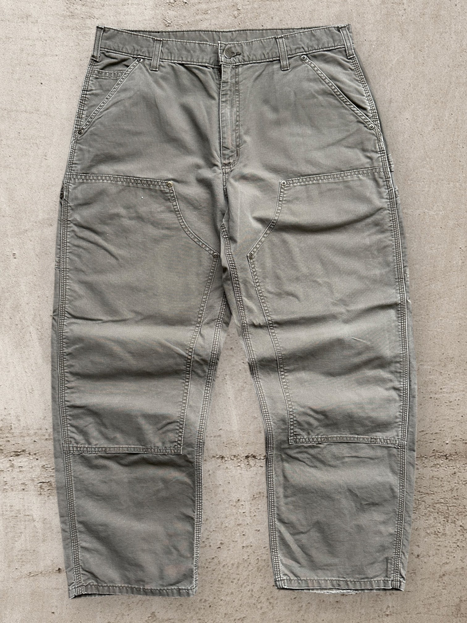 00s Carhartt Double Knee Carpenter Pants - 36 – The Juncture