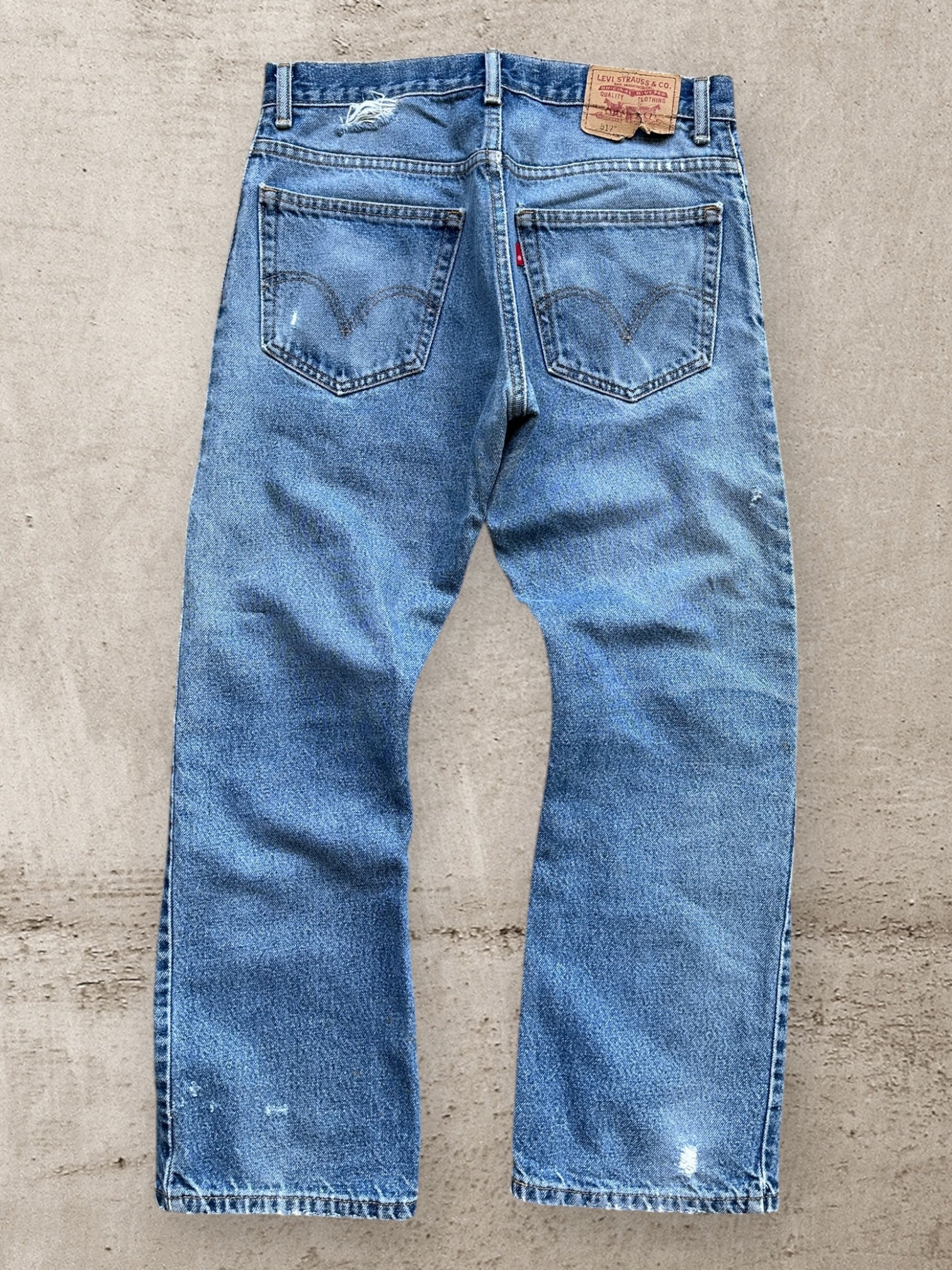 00s Levi’s 517 made in UK 00s Levi's 517 Denim Jeans - 32 – The Juncture