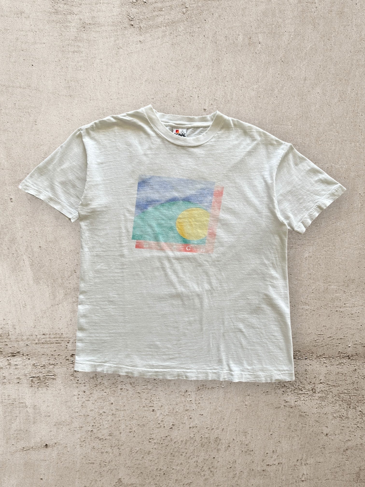 90s Beach Faded Graphic T-Shirt - Medium – The Juncture