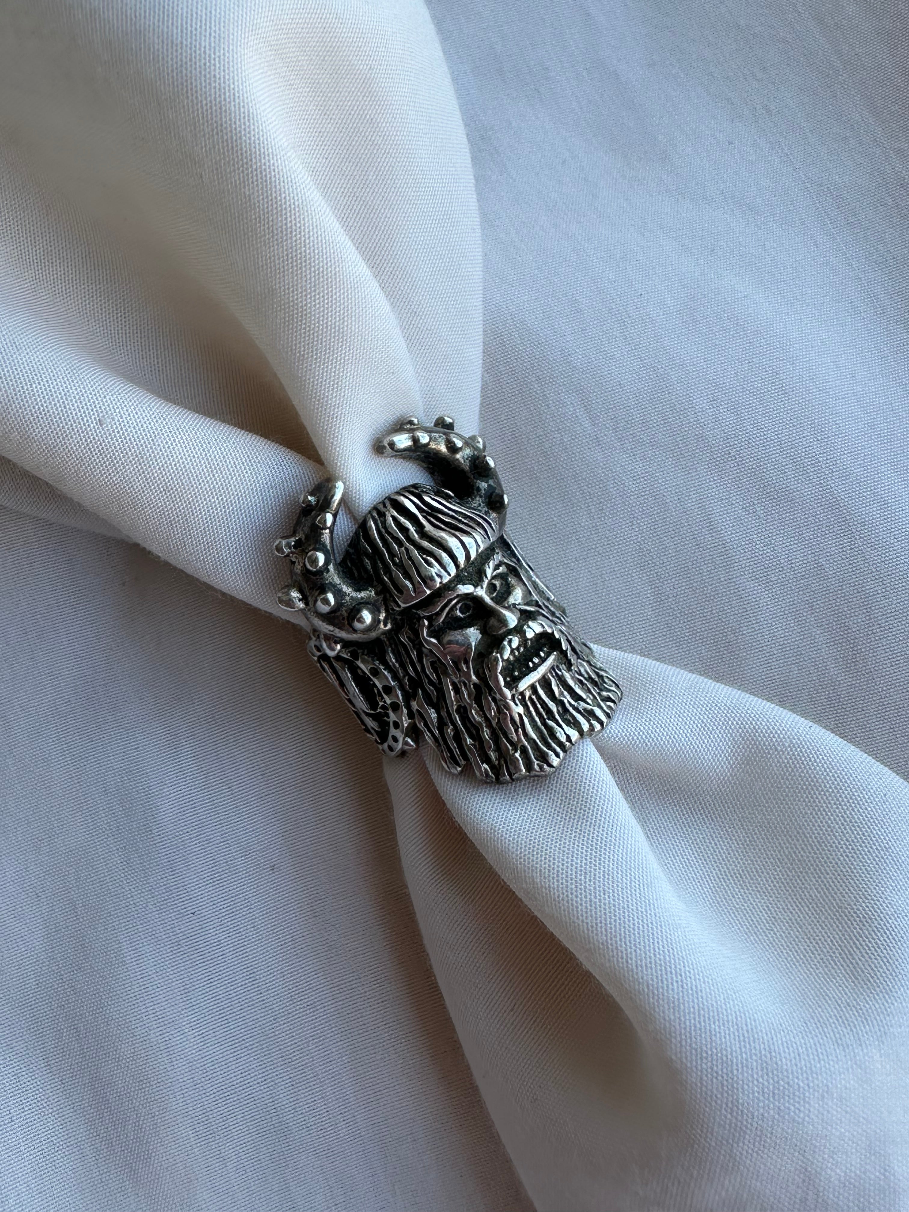 1980s G&S Viking Warrior Ring Size 7 – The Juncture