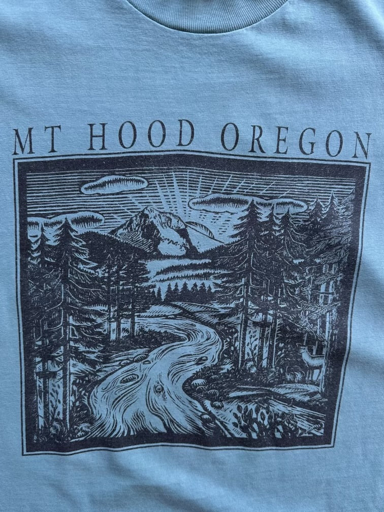 00s Mt. Hood Oregon Graphic T-Shirt - Medium