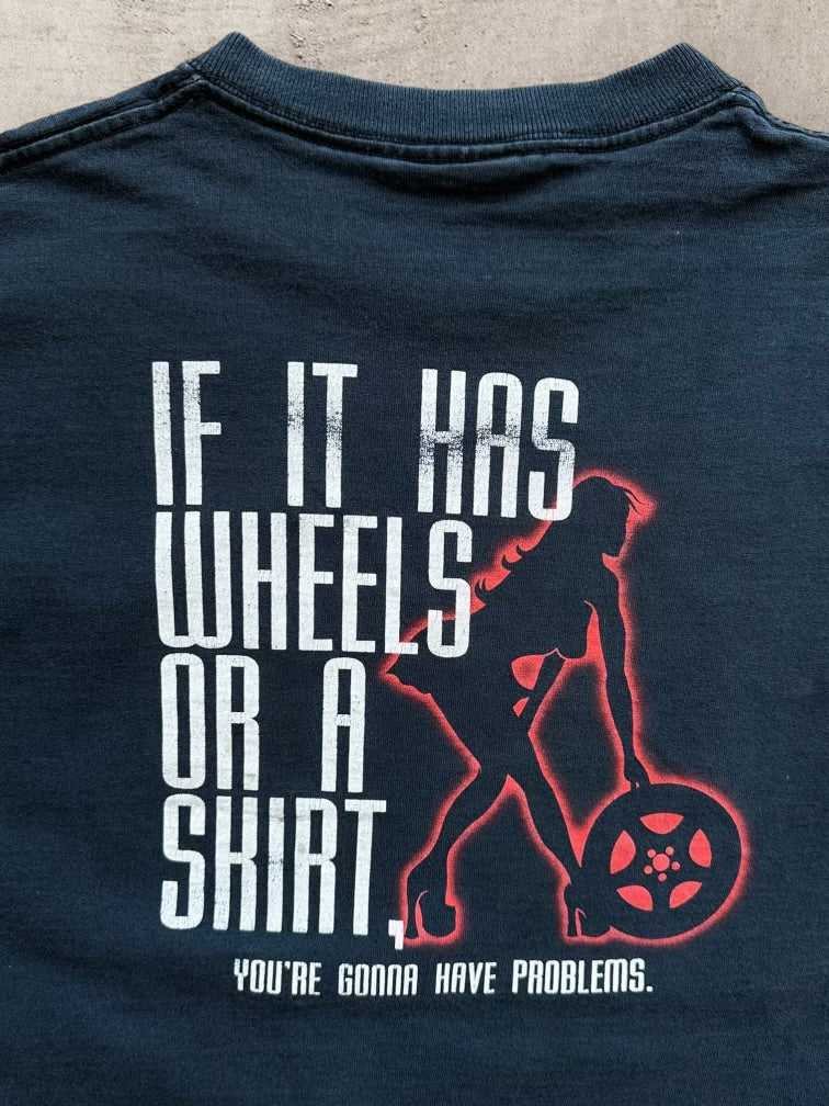 00s No Fear Wheels or Skirt Graphic T-Shirt - Medium