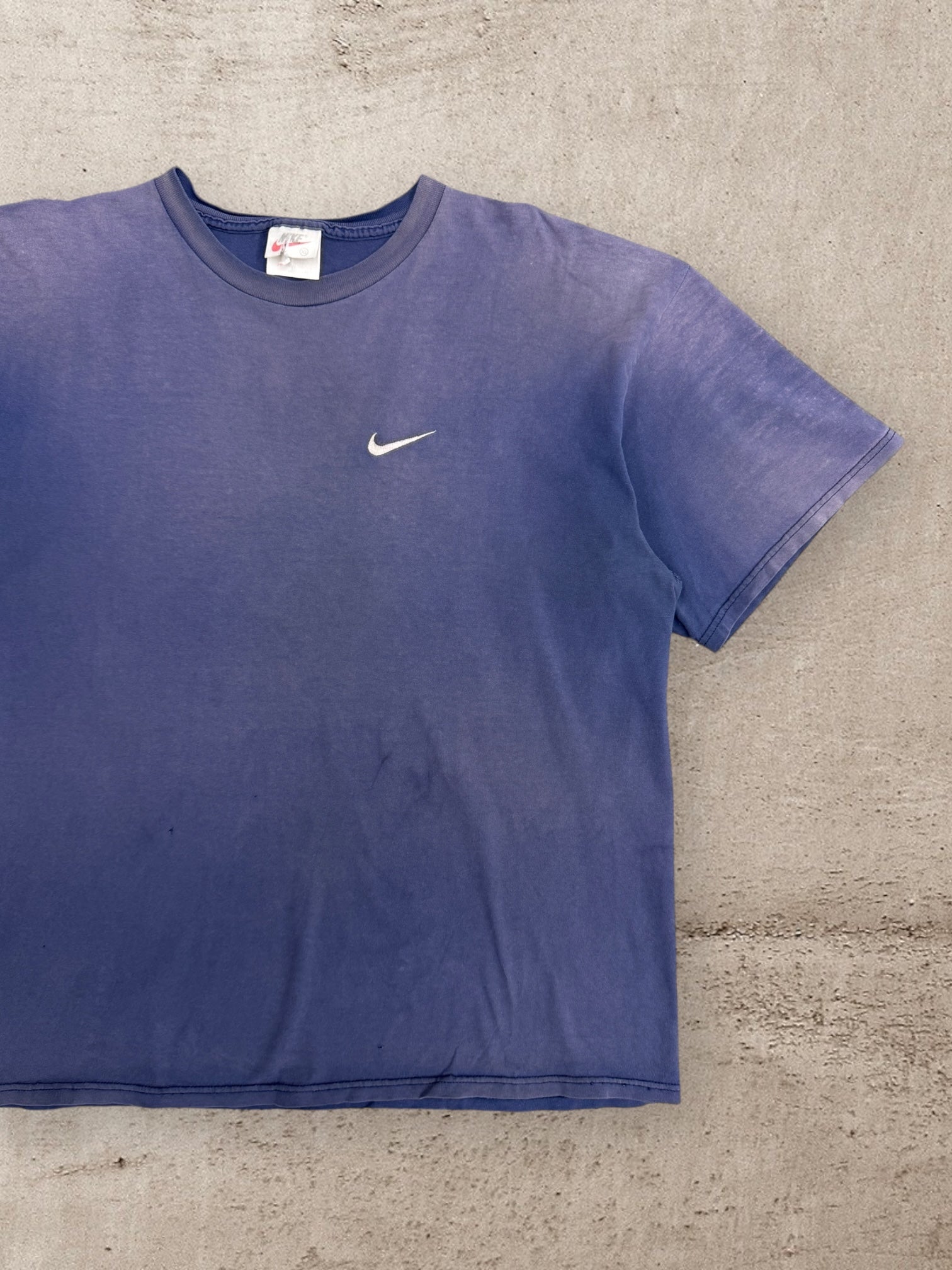 90s Nike Faded Mini Swoosh T-Shirt - XL