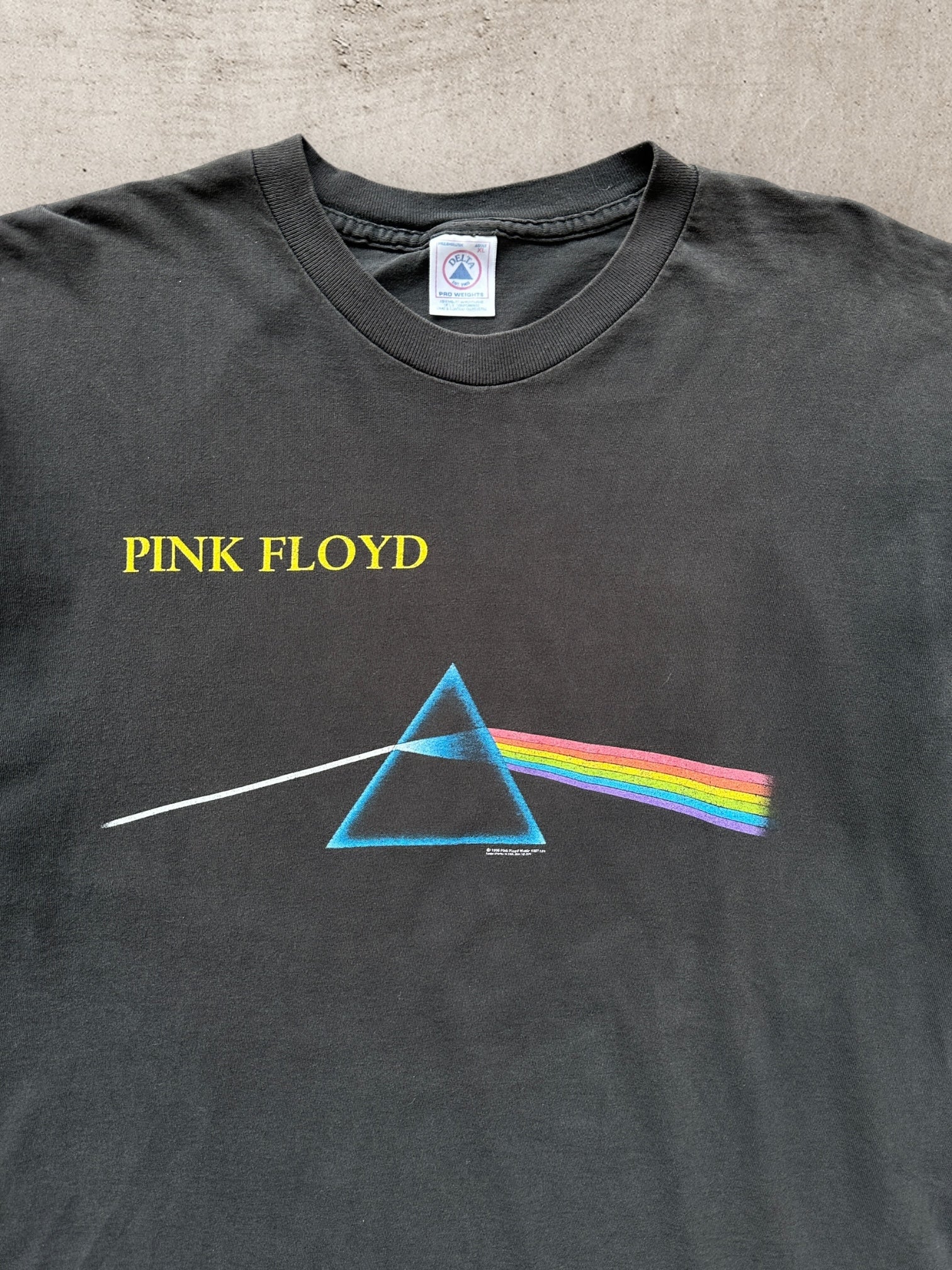90s Pink Floyd Dark Side of The Moon Graphic T-Shirt - XL