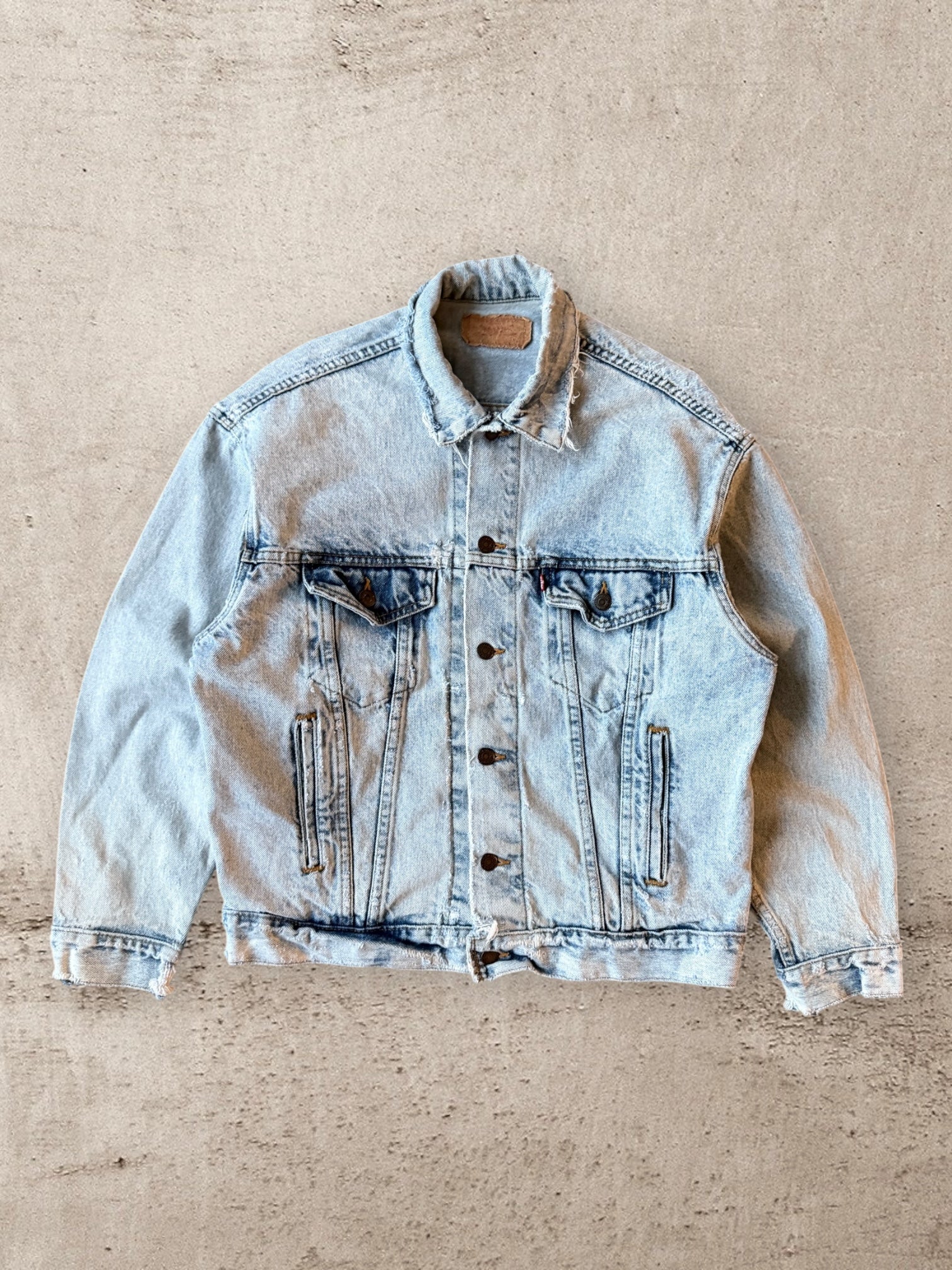 80s Levi’s Distressed Denim Jacket - Medium