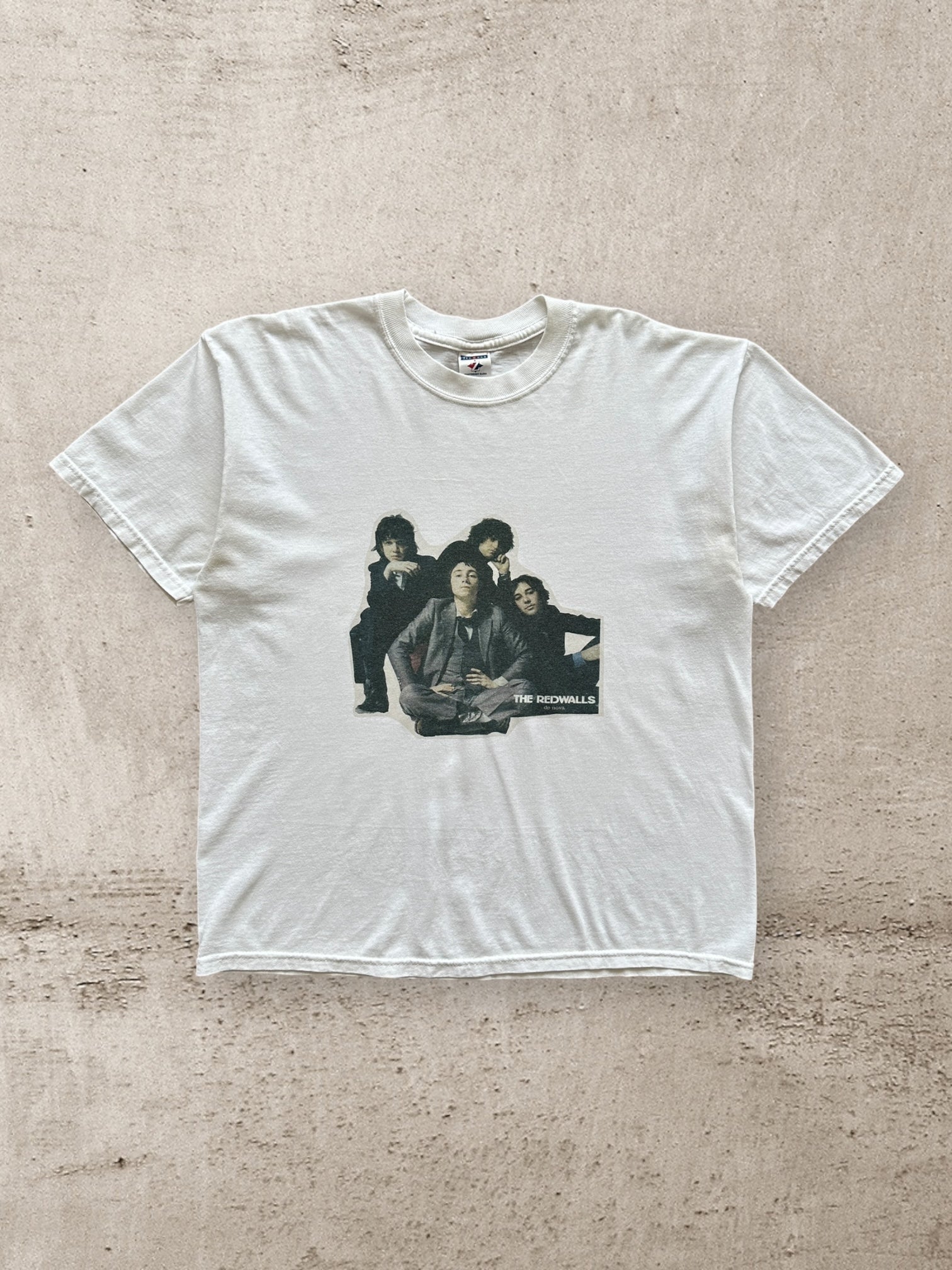 00s The Redwalls Graphic T-Shirt - Large