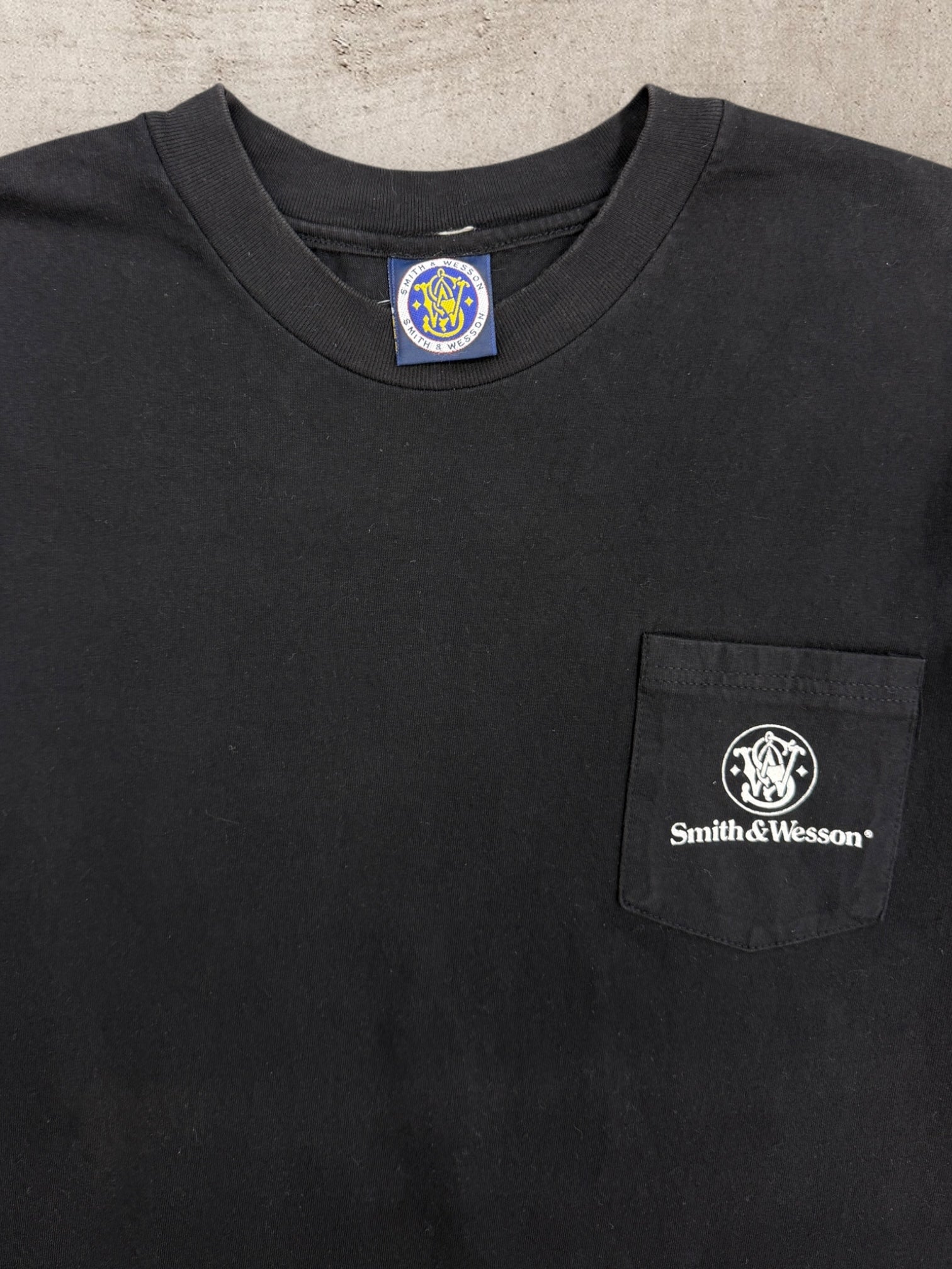 90s Smith & Wesson An American Tradition Graphic T-Shirt - XXL