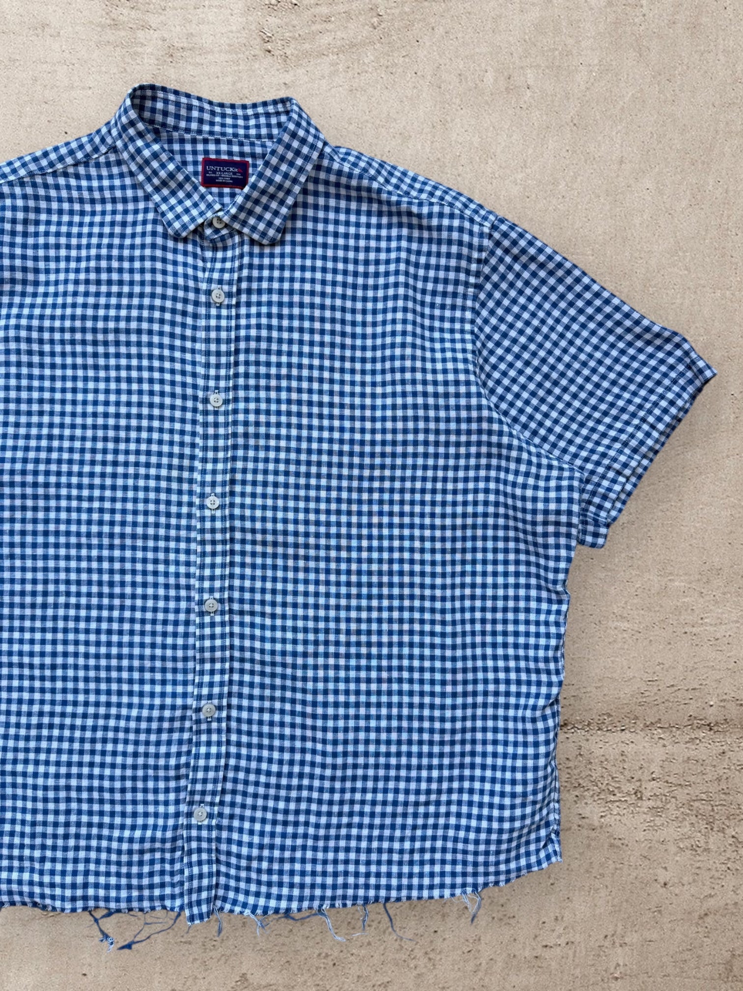 00s Untuck Cropped Plaid Button Up Shirt - XXL