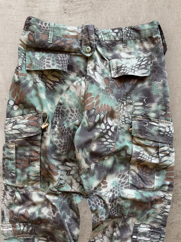 00s Military Camouflage Cargo Pants - 34