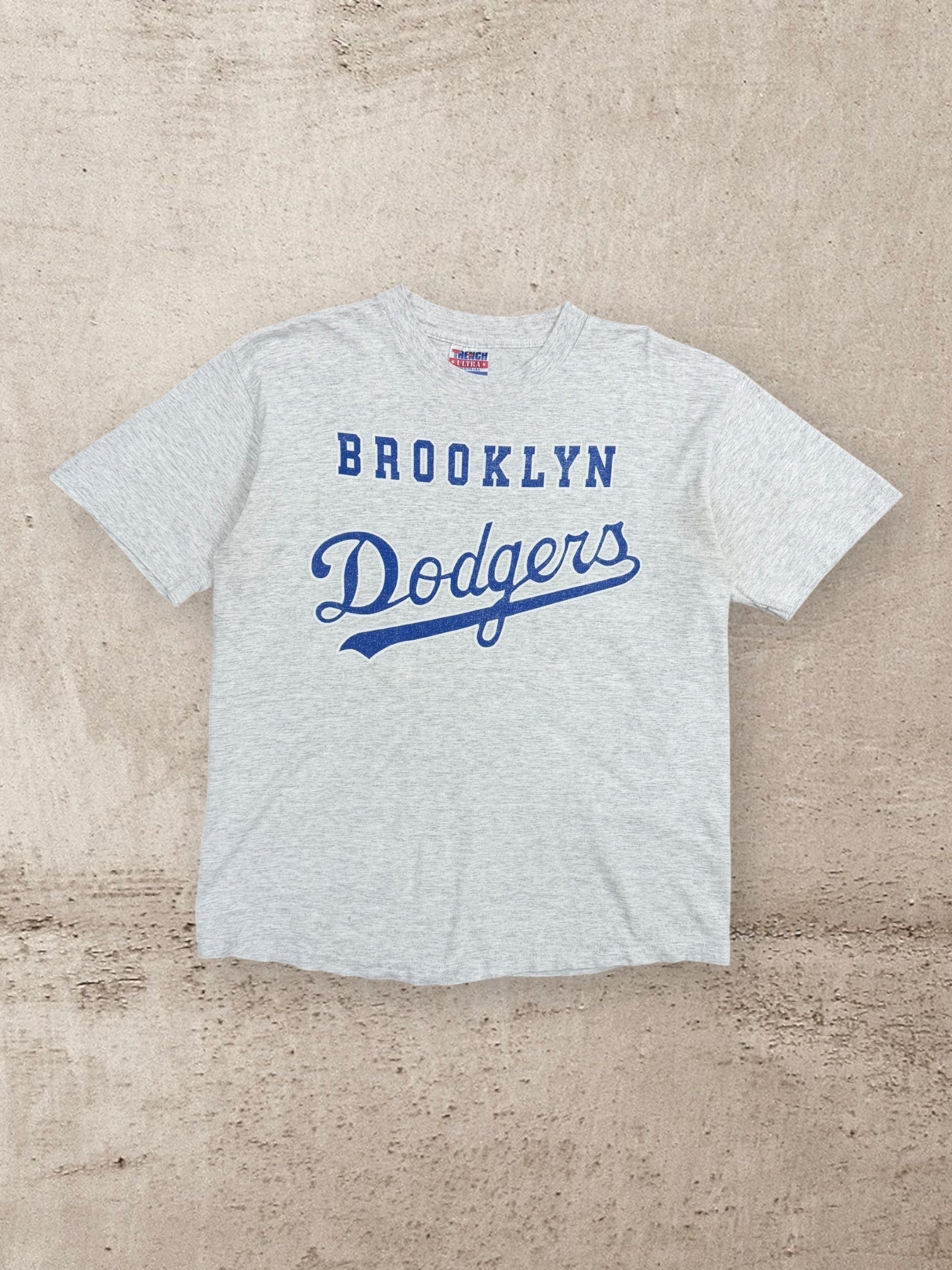 90s Brooklyn Dodgers Script Graphic T-Shirt - Large