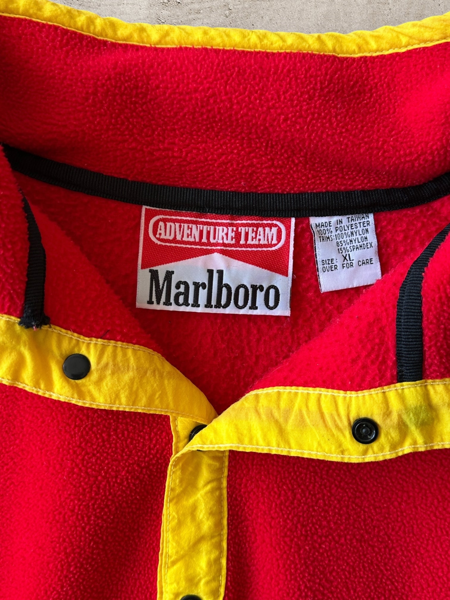 90s Marlboro Unlimited Fleece - XL