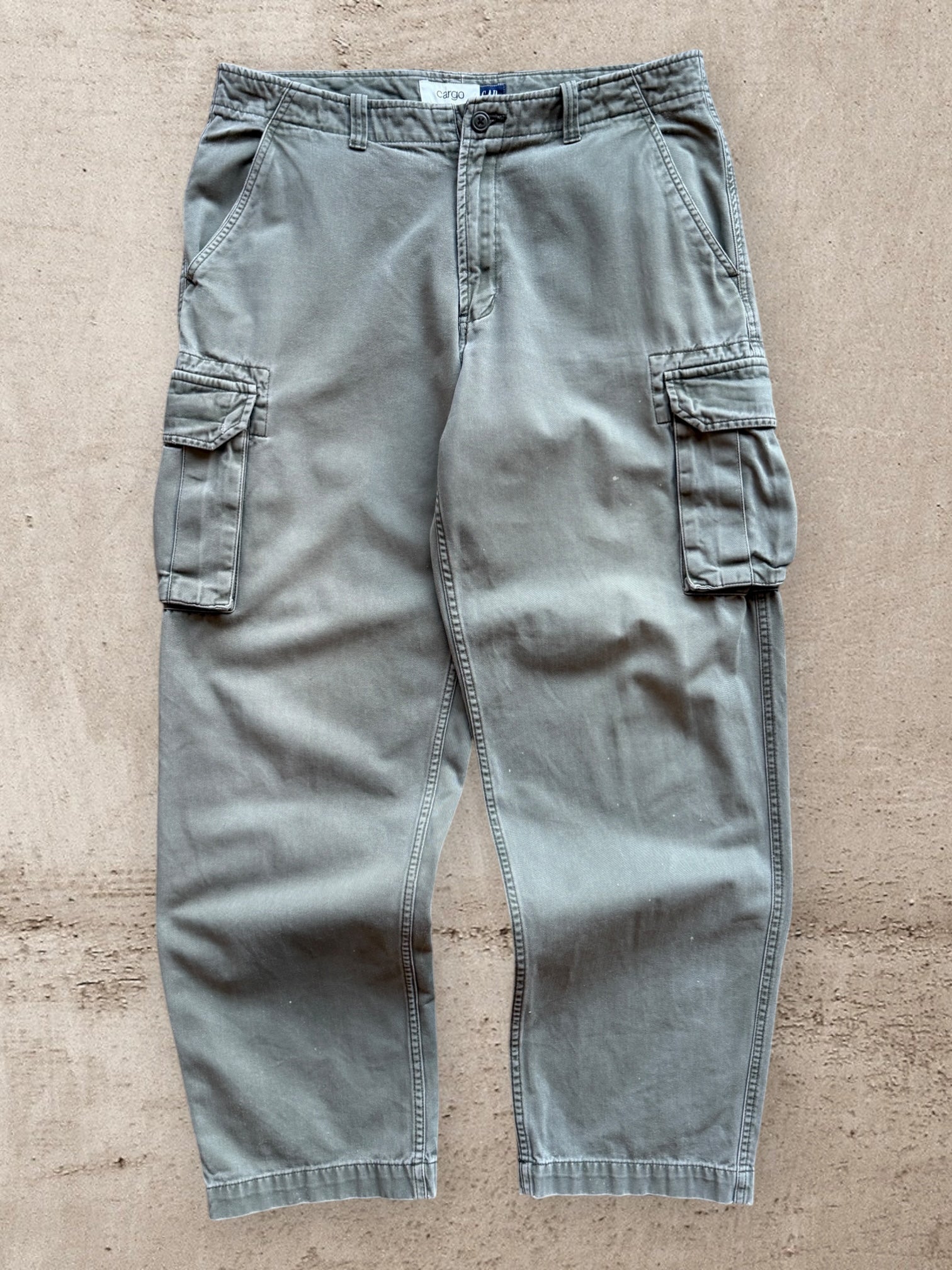 00s Gap Cargo Pants - 34”