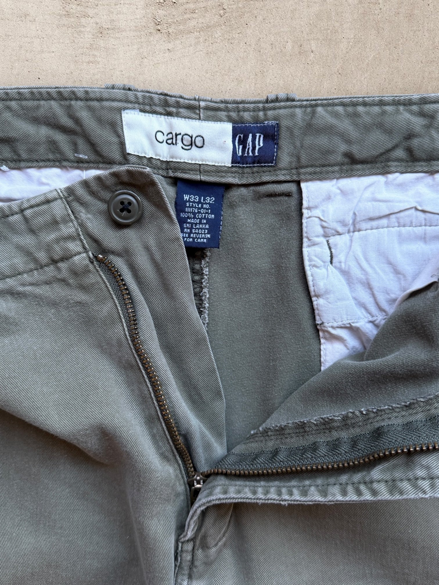 00s Gap Cargo Pants - 34”