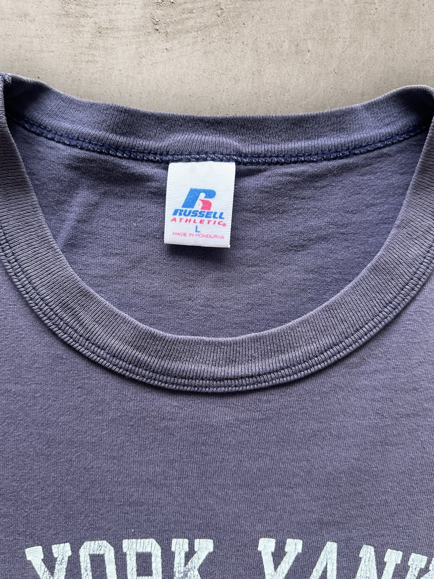 00s New York Yankees Distressed Graphic T-Shirt - Large