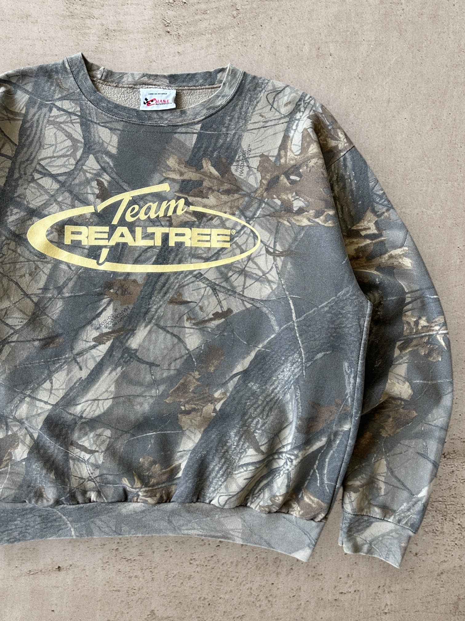00s Team Realtree Camouflage Crewneck - Large