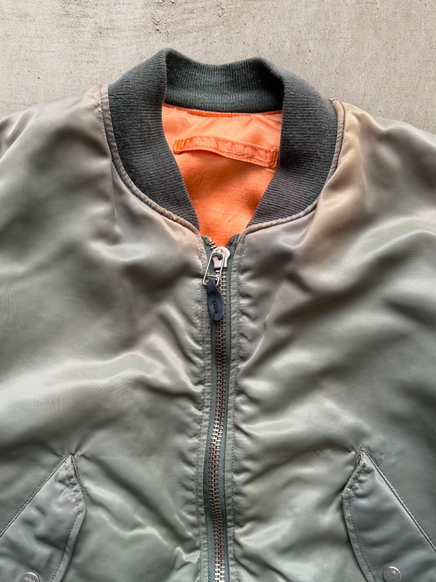 00s Military Faded Bomber Jacket - Medium