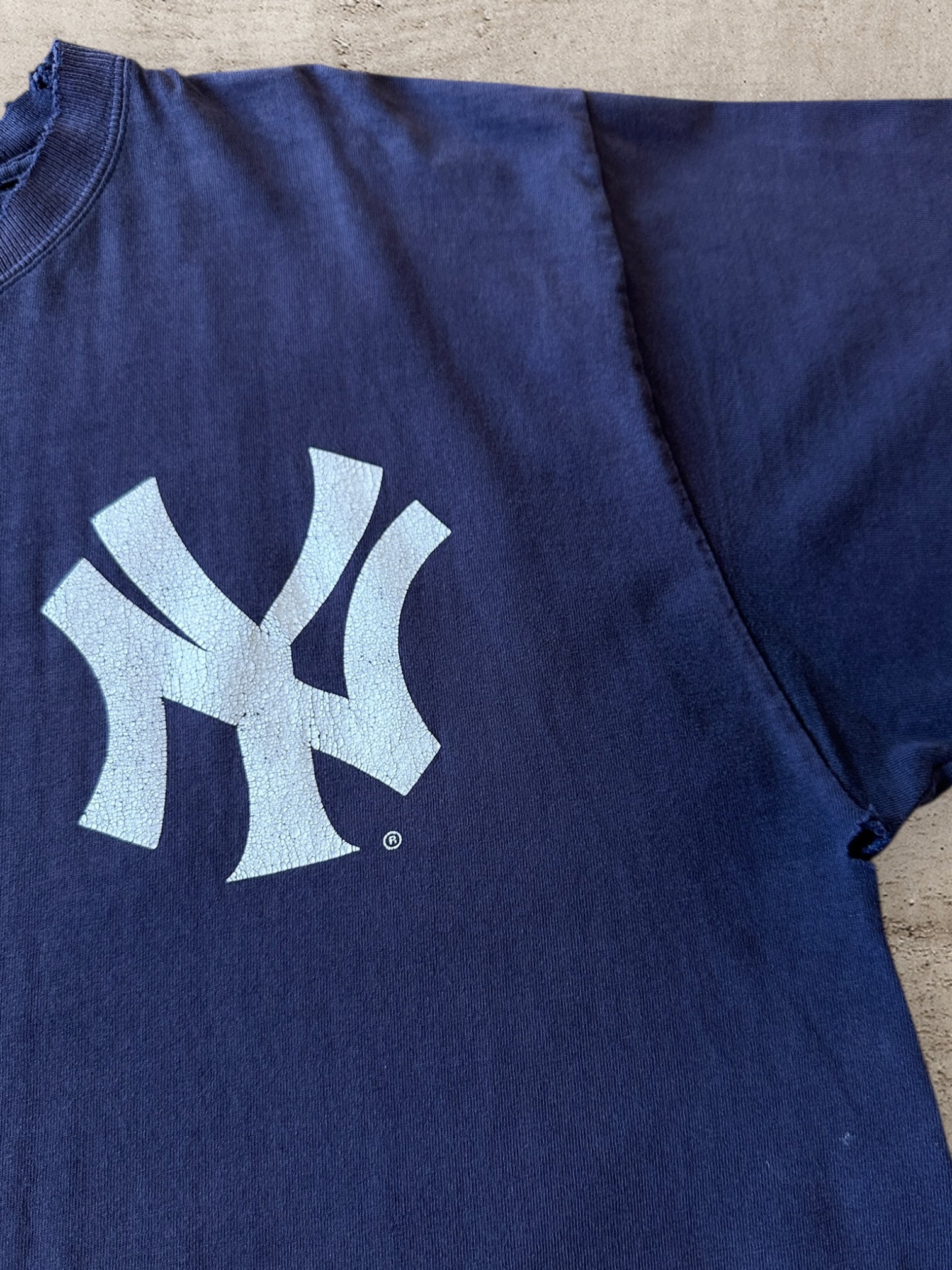 00s New York Yankees Graphic T-Shirt - XXL