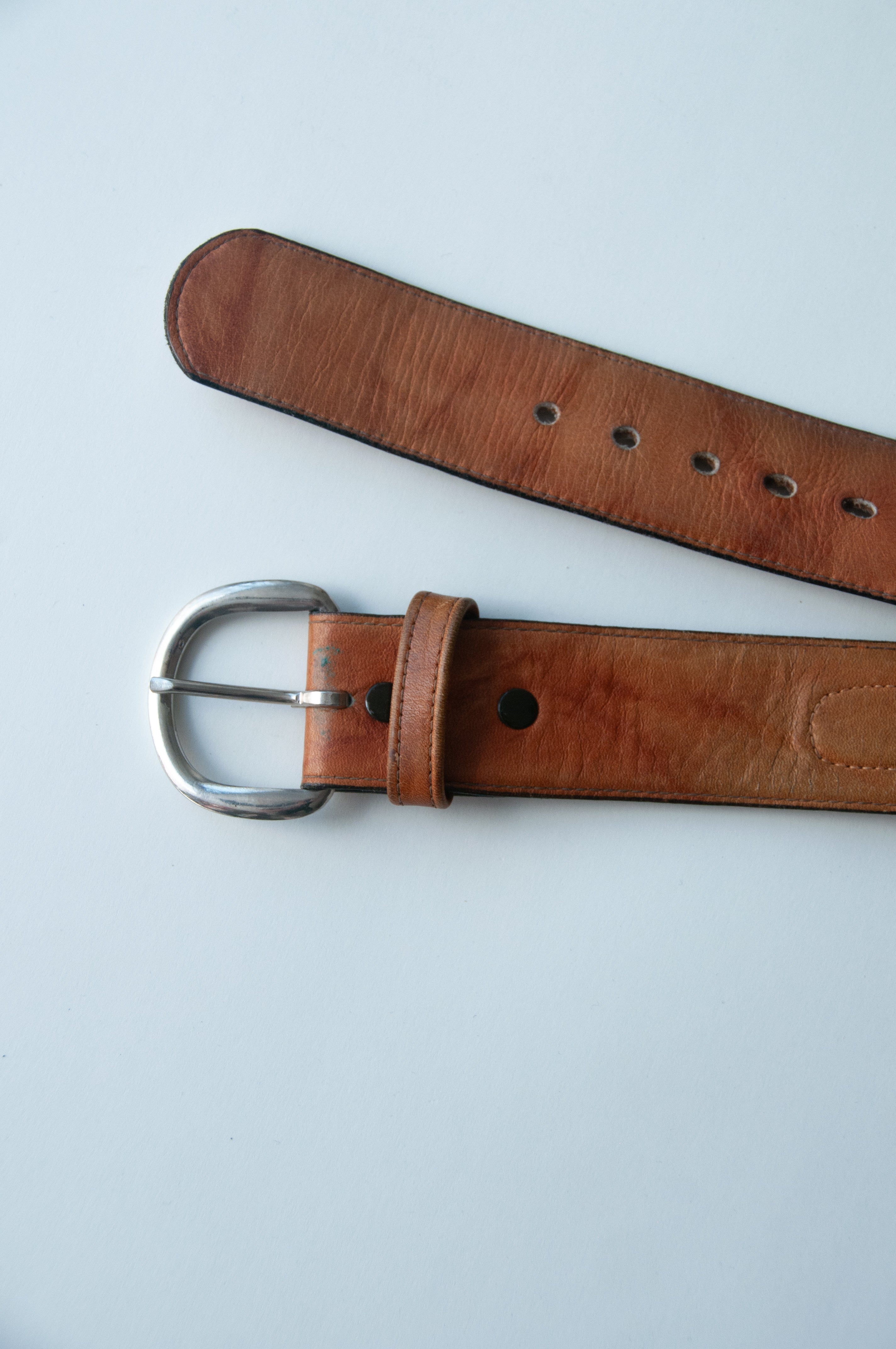 90s Buxton Light Brown & Silver Leather Belt - 33.5”