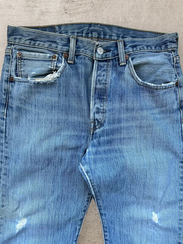 00s Levi’s 501 Distressed Denim Jeans - 32