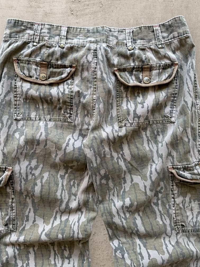 00s Mossy Oak Real Tree Camouflage Cargo Pants - 33x31