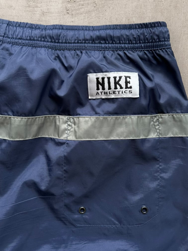 00s Nike Striped Nylon Shorts - Large