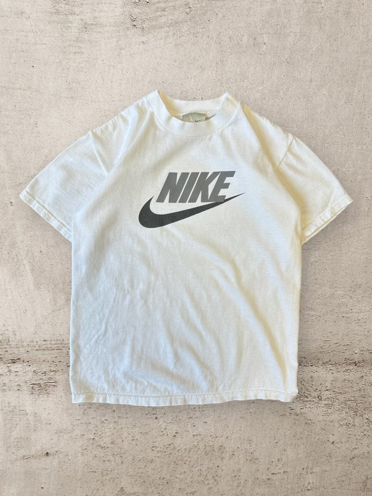 00s Nike Swoosh Graphic T-Shirt - Small