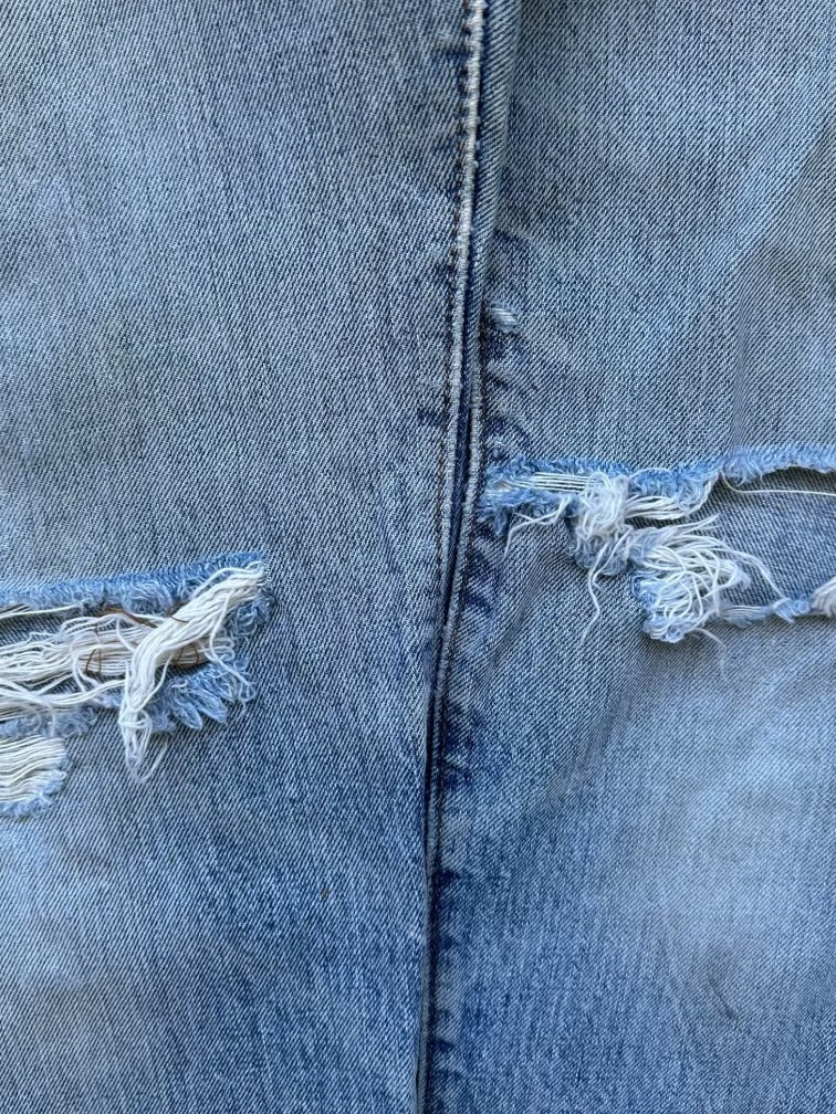 80s Levi’s 505 Distressed Denim Jeans - 29x31