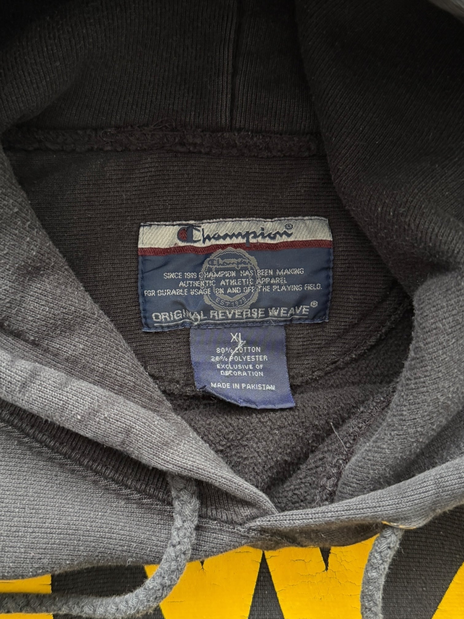 00s Champion Reverse Weave Iowa Hawkeyes Cropped Hoodie - XL