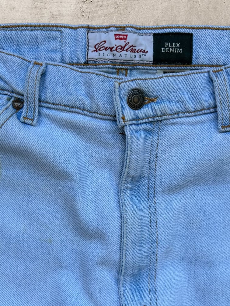 90s Levi’s 540 Light Wash Denim Jeans - 38x31