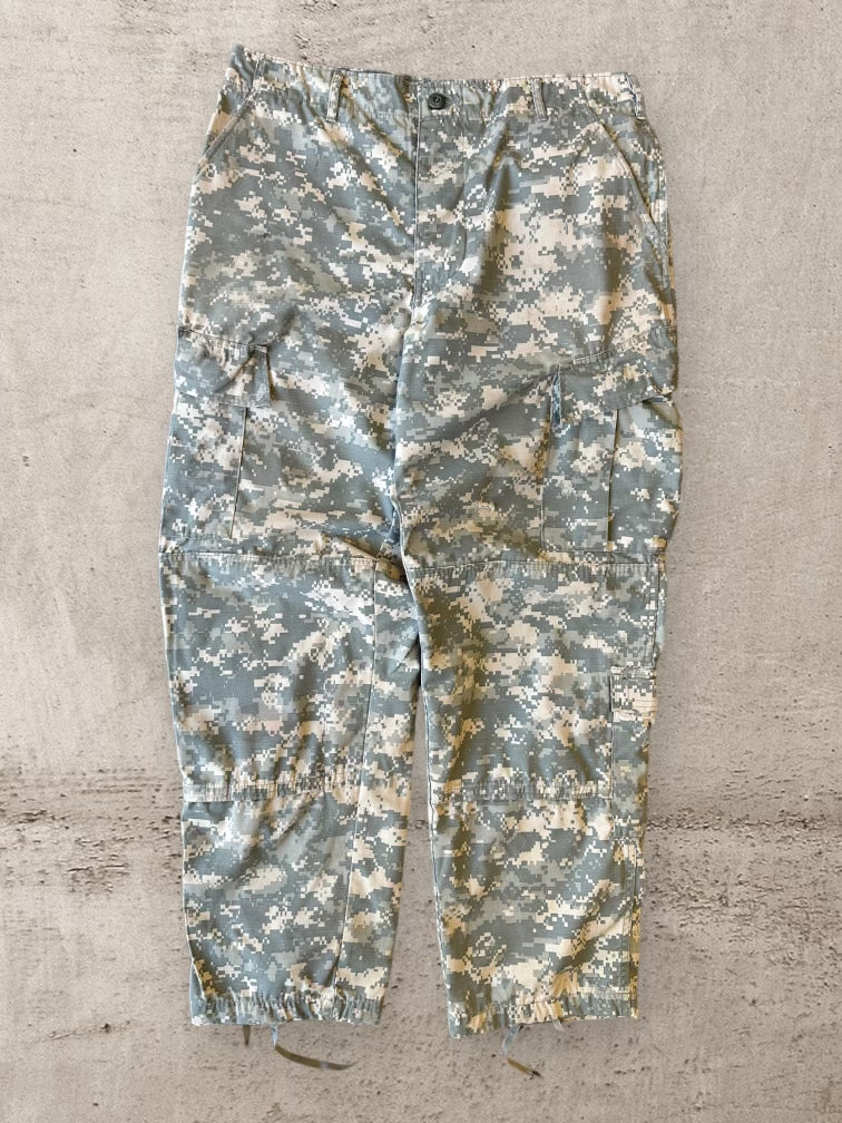 00s Digital Camouflage Cargo Pants - 36x32