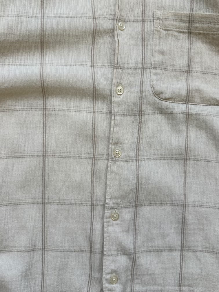 00s Arrow Plaid Button Up Shirt - Medium