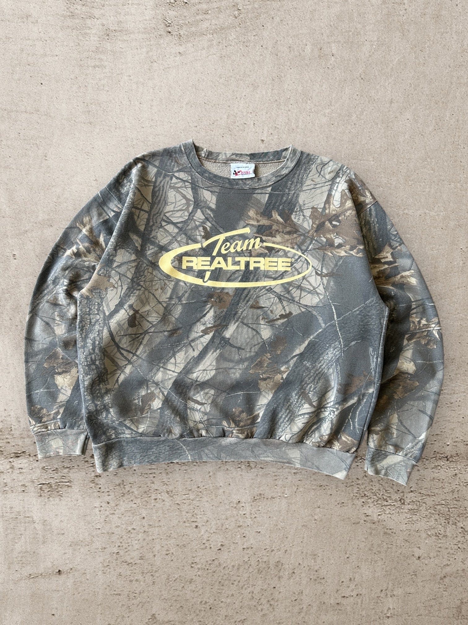 00s Team Realtree Camouflage Crewneck - Large