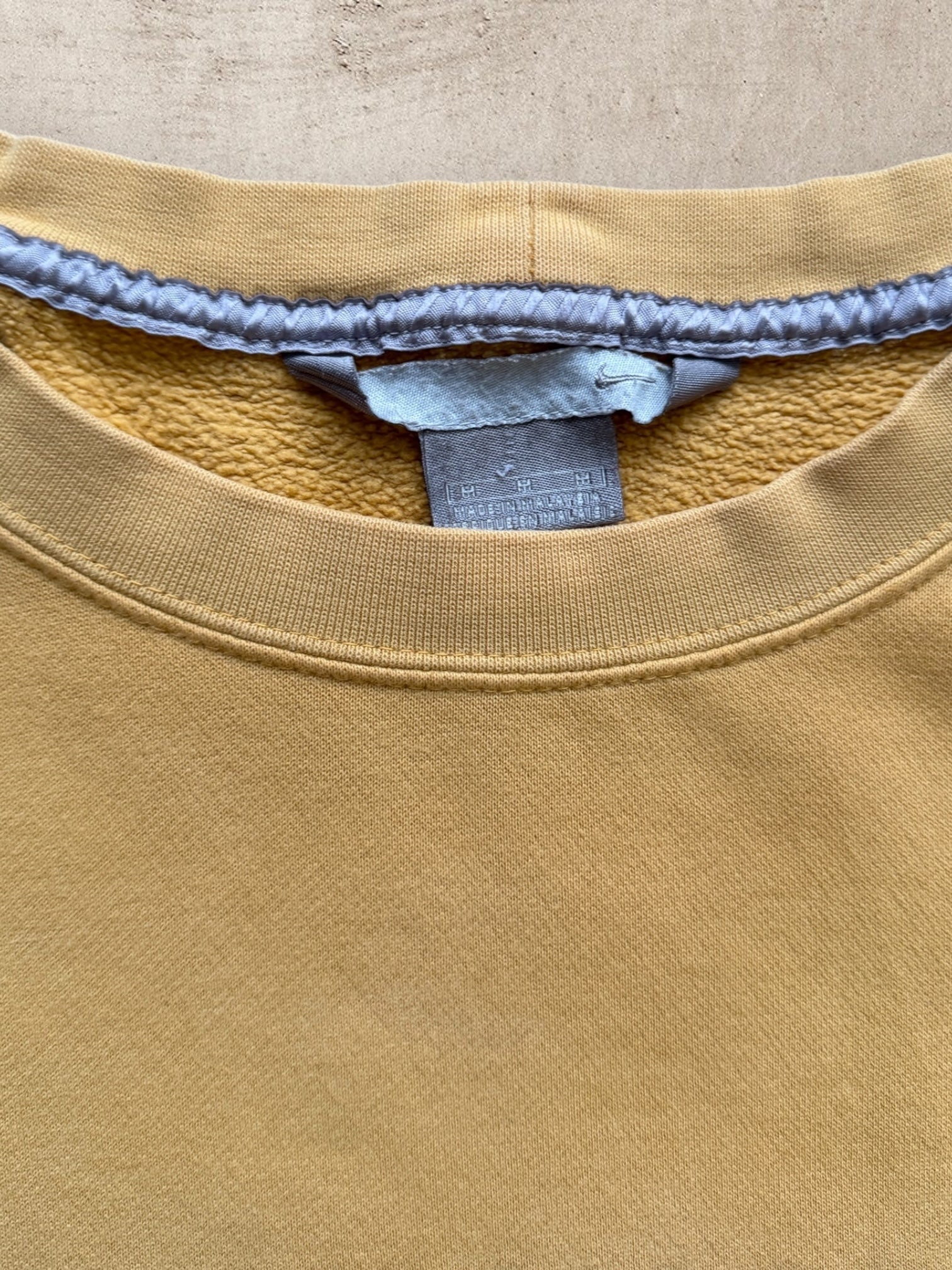 00s Nike Piped & Embroidered Crewneck - Large