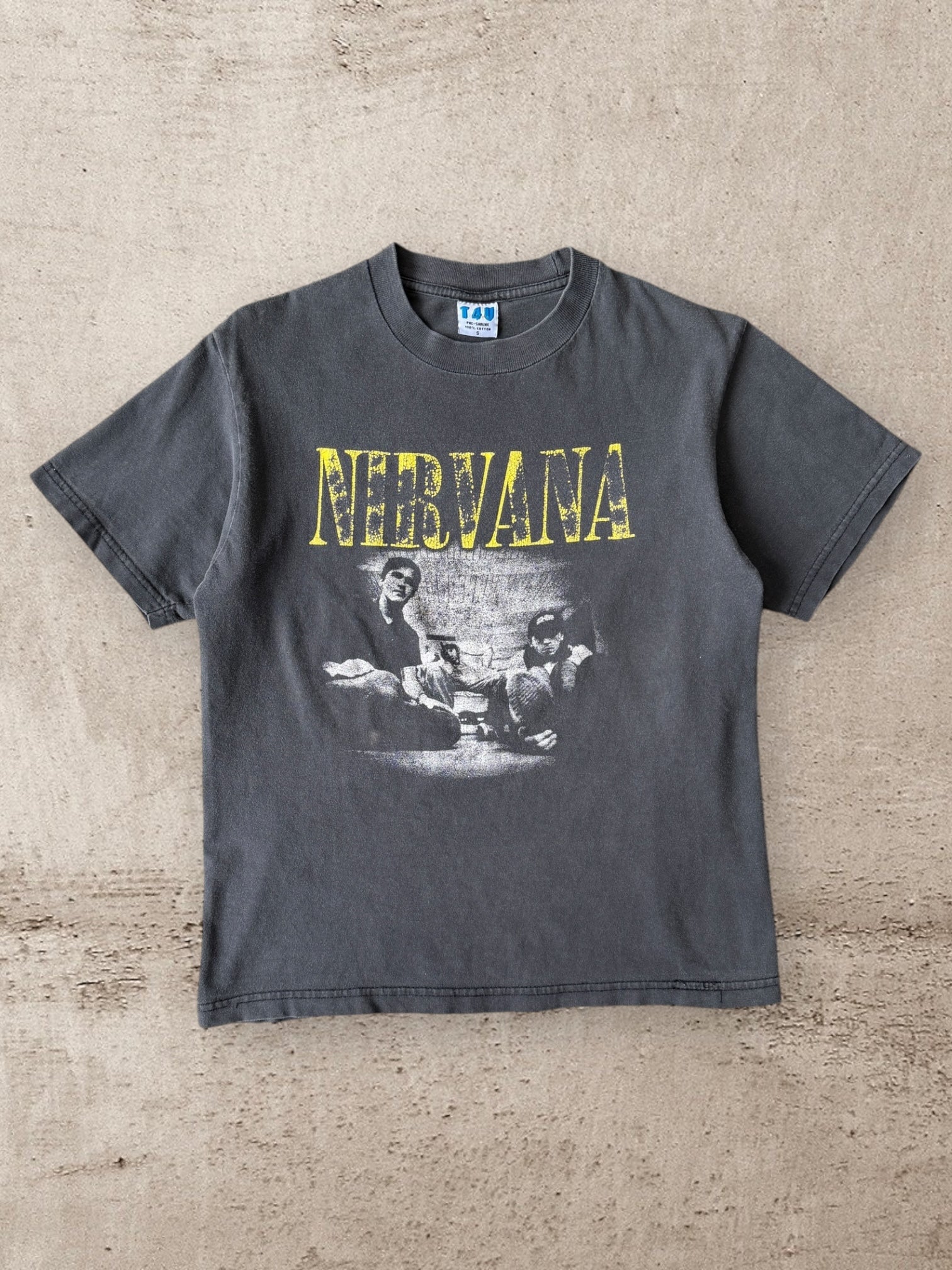 00s Nirvana Faded Graphic T-Shirt - Small