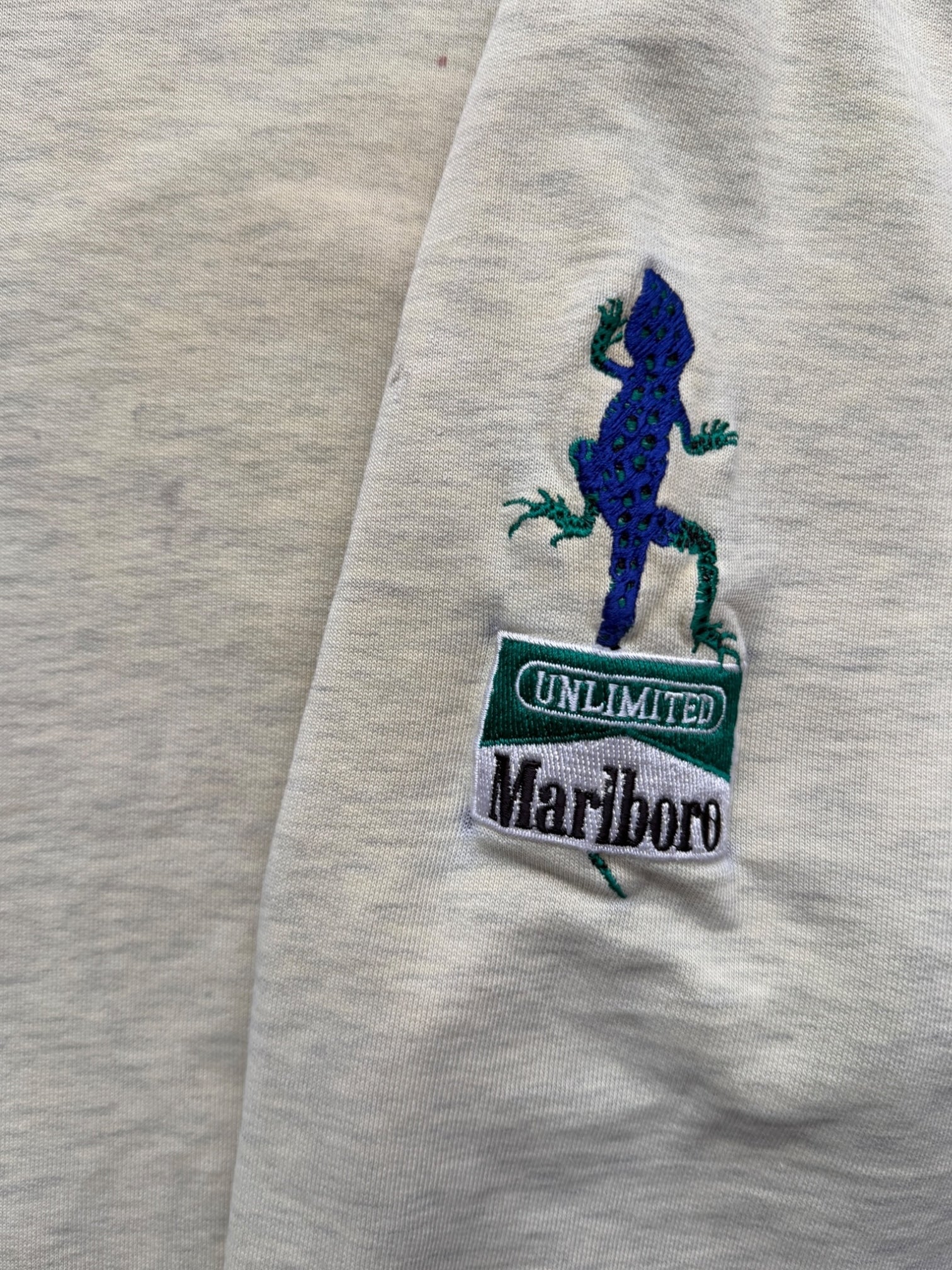 90s Marlboro Unlimited Lizard Distressed Crewneck - XL