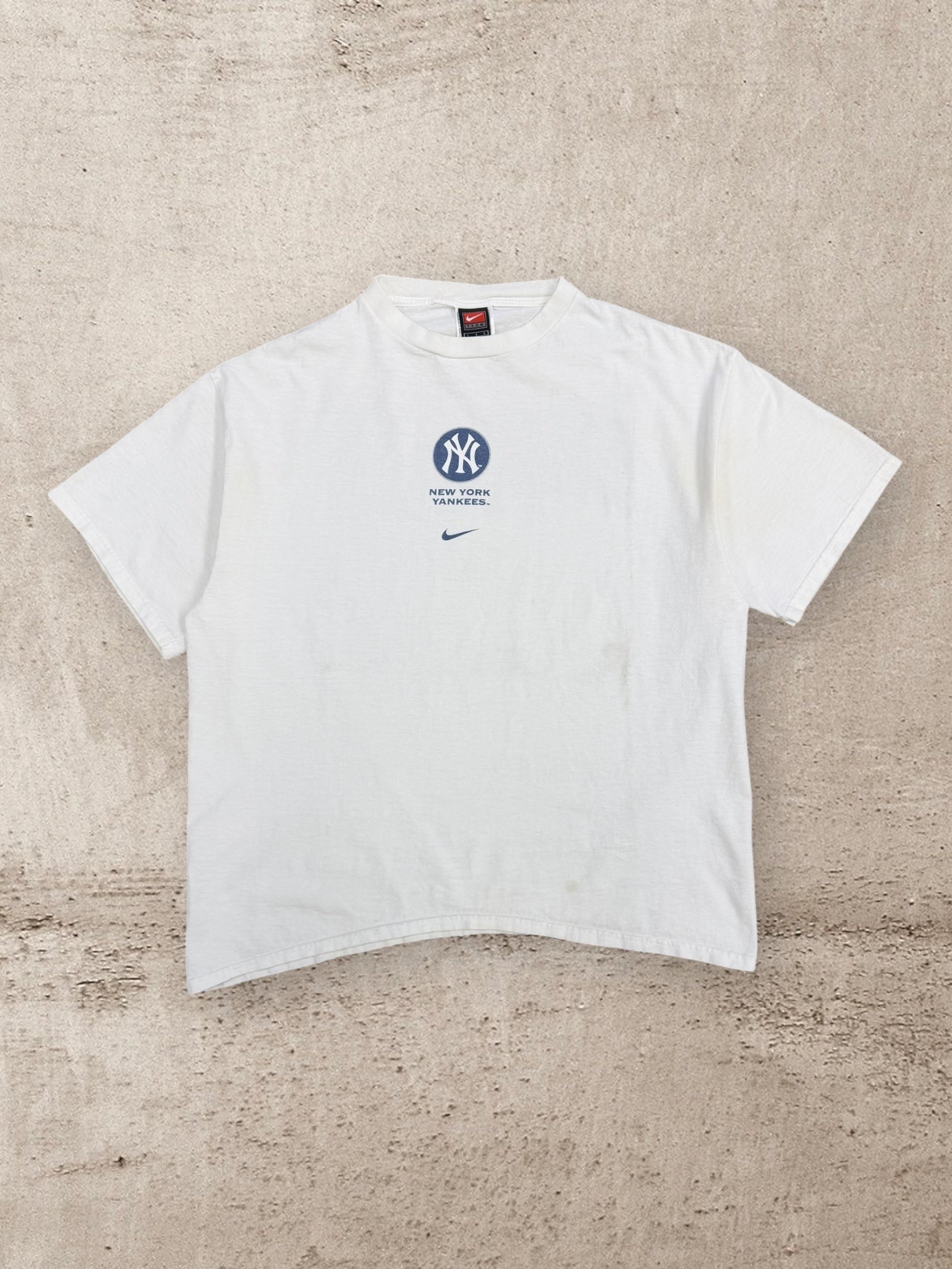 00s Nike New York Yankees Graphic T-Shirt - Large