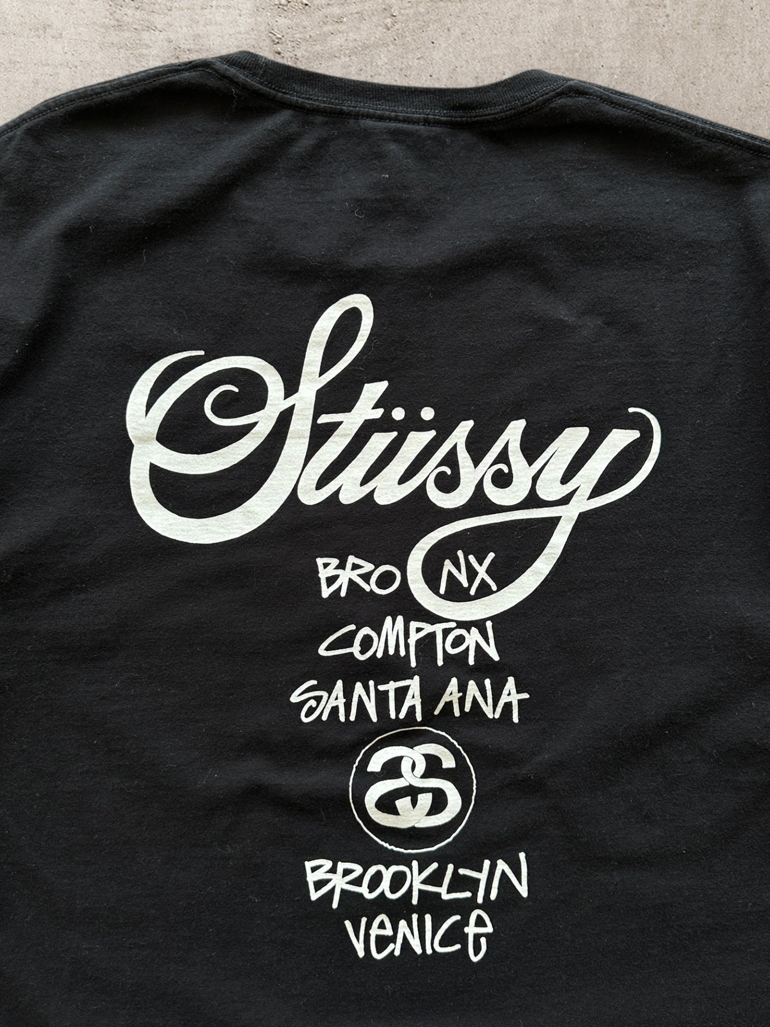 00s Stussy World Tour Graphic T-Shirt - Large – The Juncture