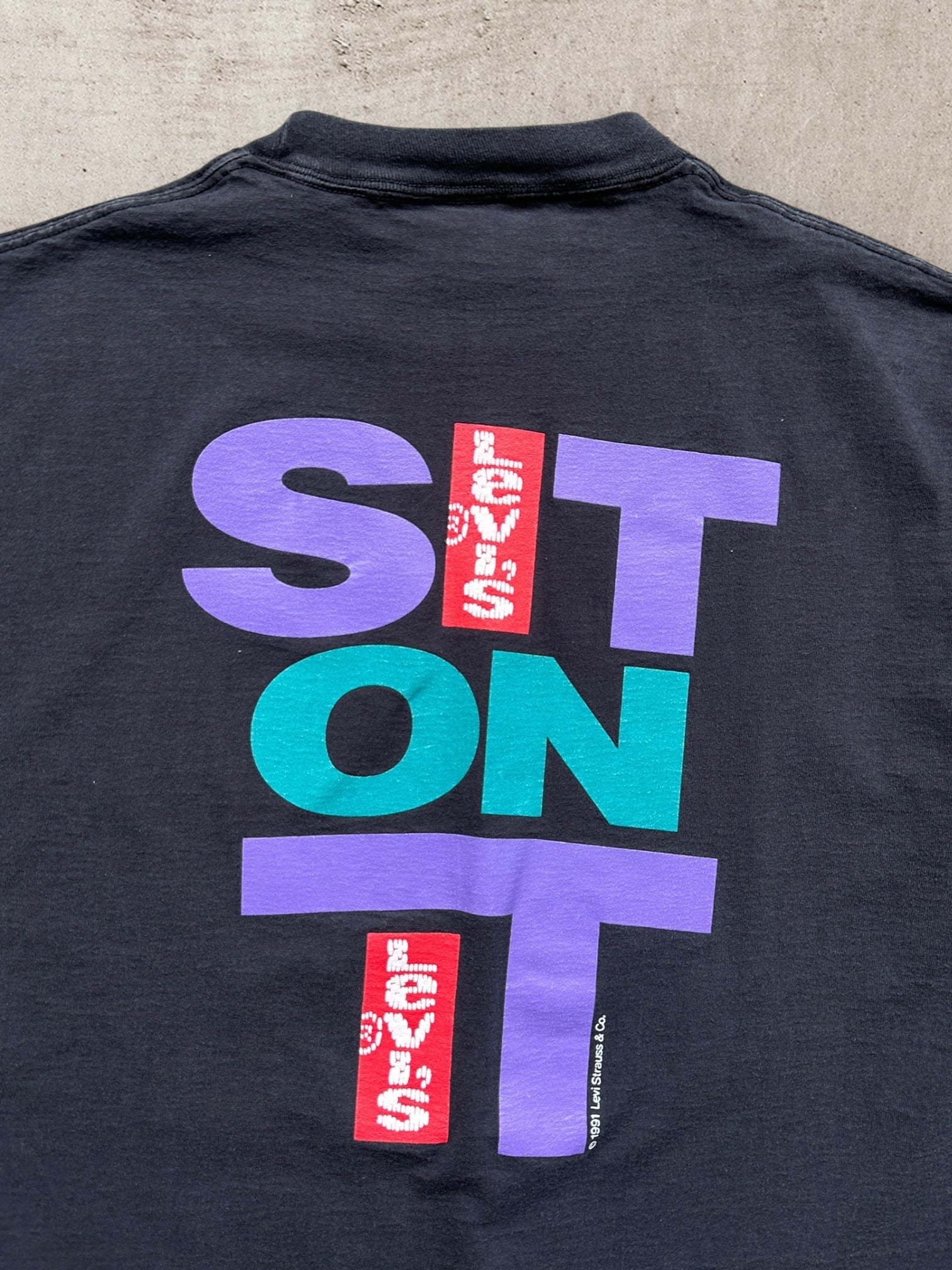 90s Levi’s Sit On It Graphic T-Shirt - XL