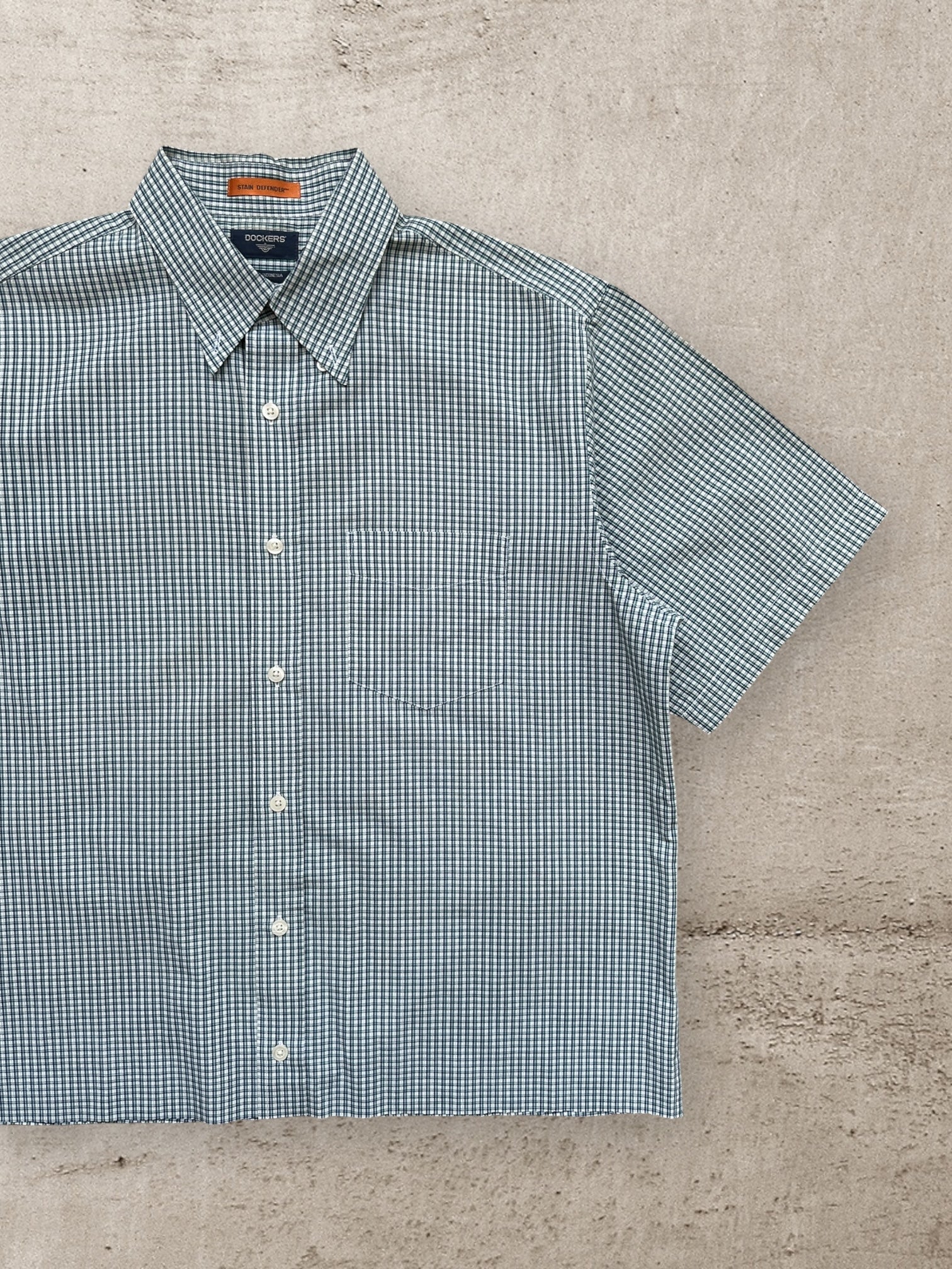 00s Dockers Plaid Cropped Button Up Shirt - Large