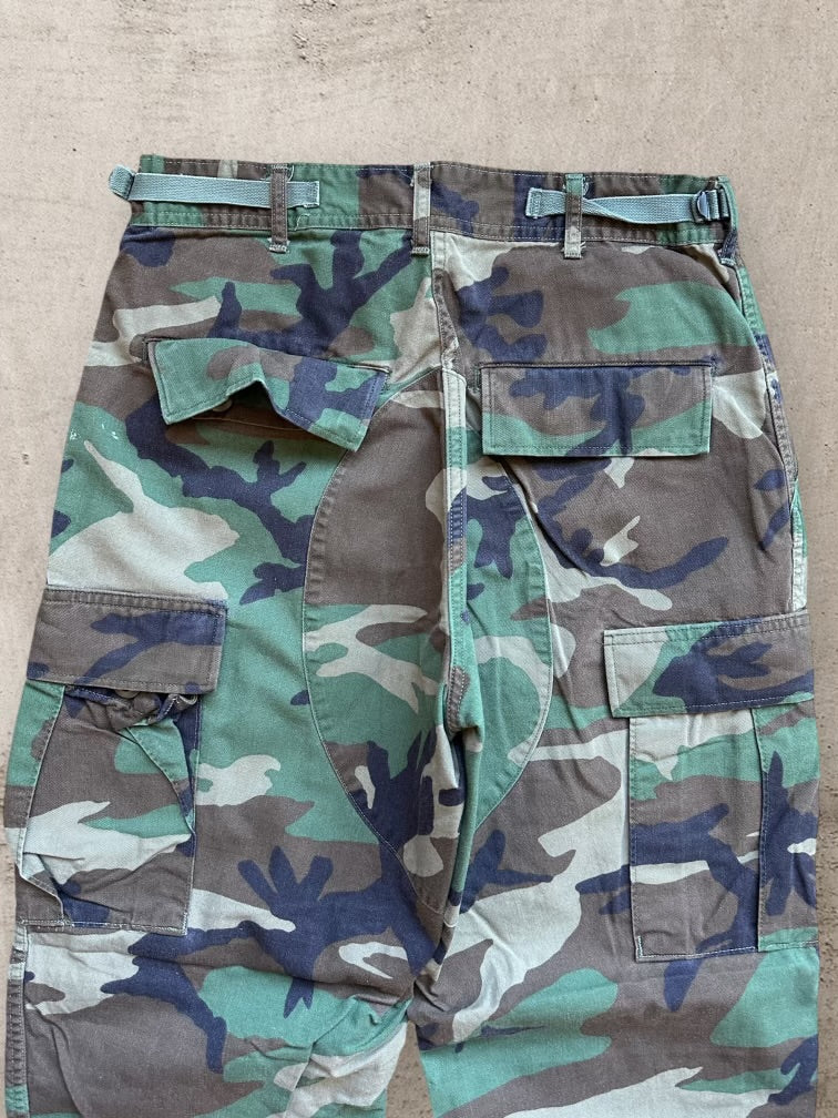 90s Army Camouflage Cargo Pants - 31