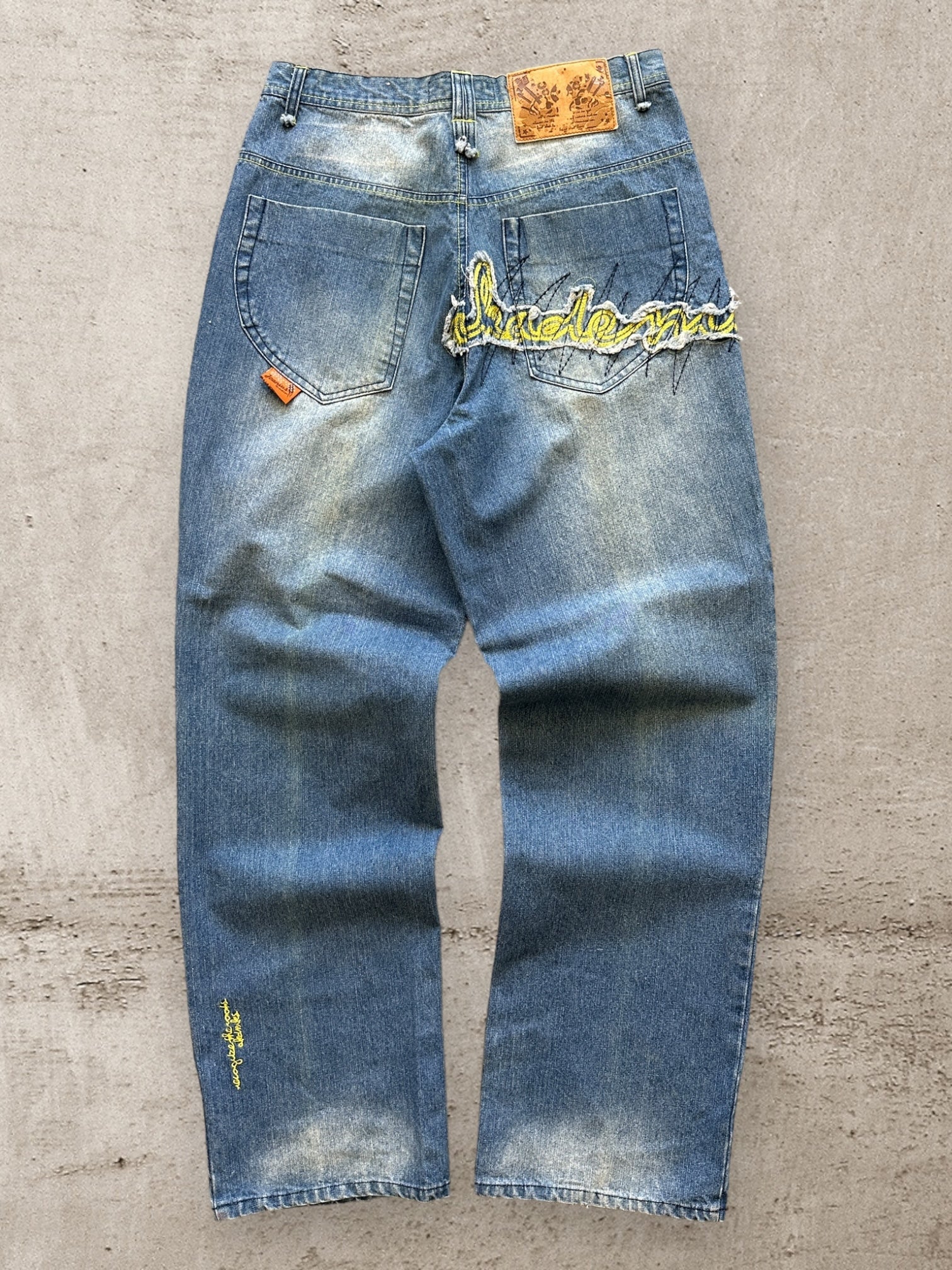 00s Akademiks Embroidered Denim Jeans - 32x32