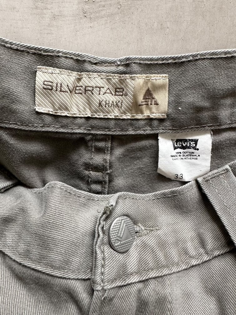 90s Levi’s SilverTab Khaki Cargo Shorts - 33