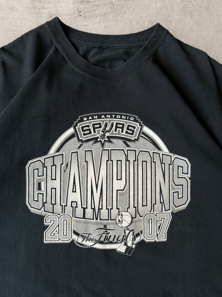 2007 San Antonio Spurs Champions T-Shirt - Large