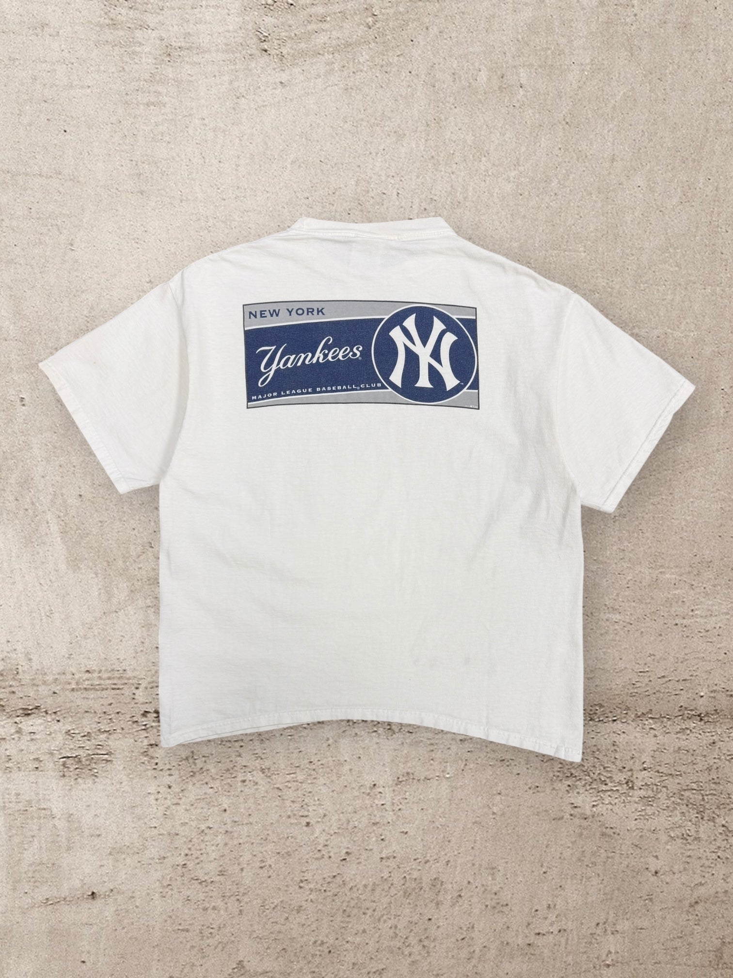 00s Nike New York Yankees Graphic T-Shirt - Large