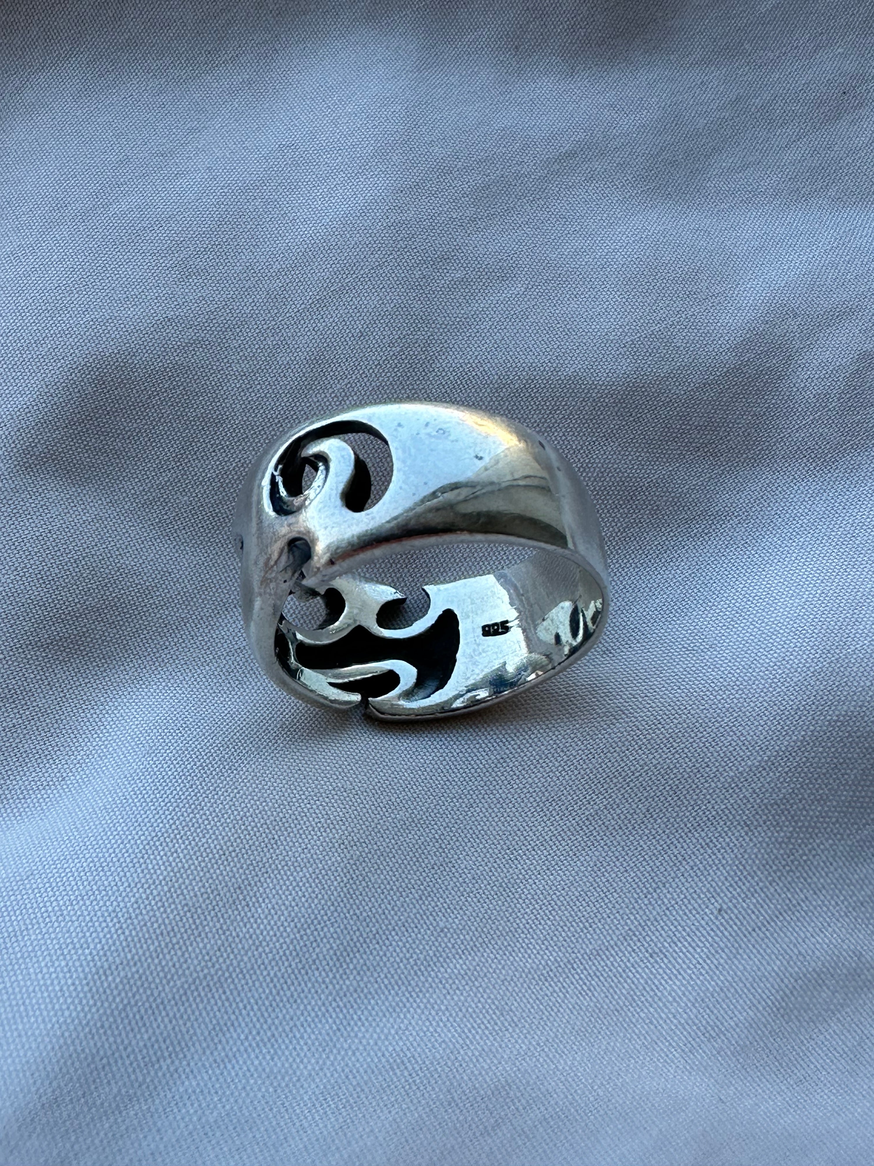 .925 Sterling Silver Flame Ring Size 9.75