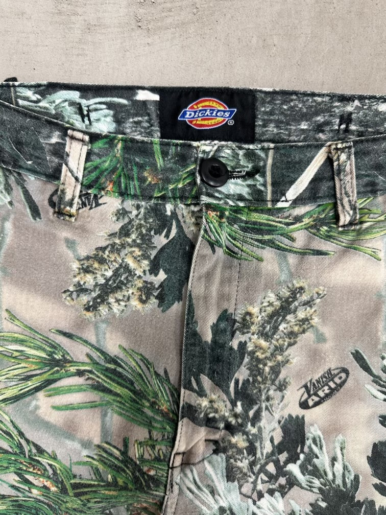 00s Dickies Real Tree Camouflage Cargo Pants - 31