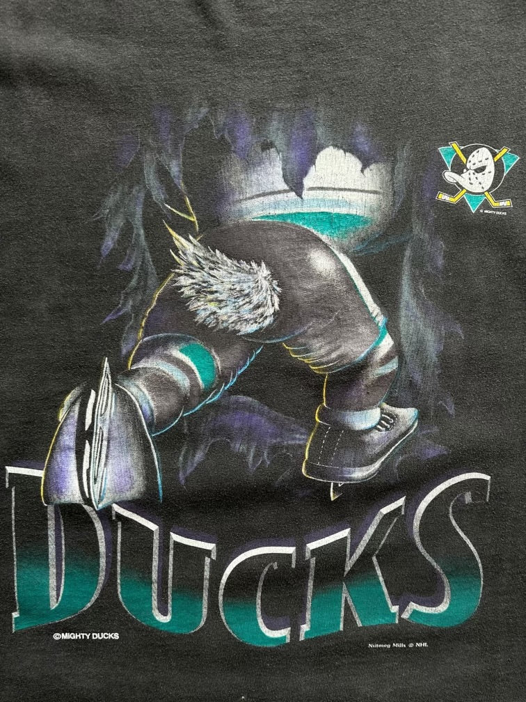 90s Nutmeg Mighty Ducks Graphic T-Shirt - Large