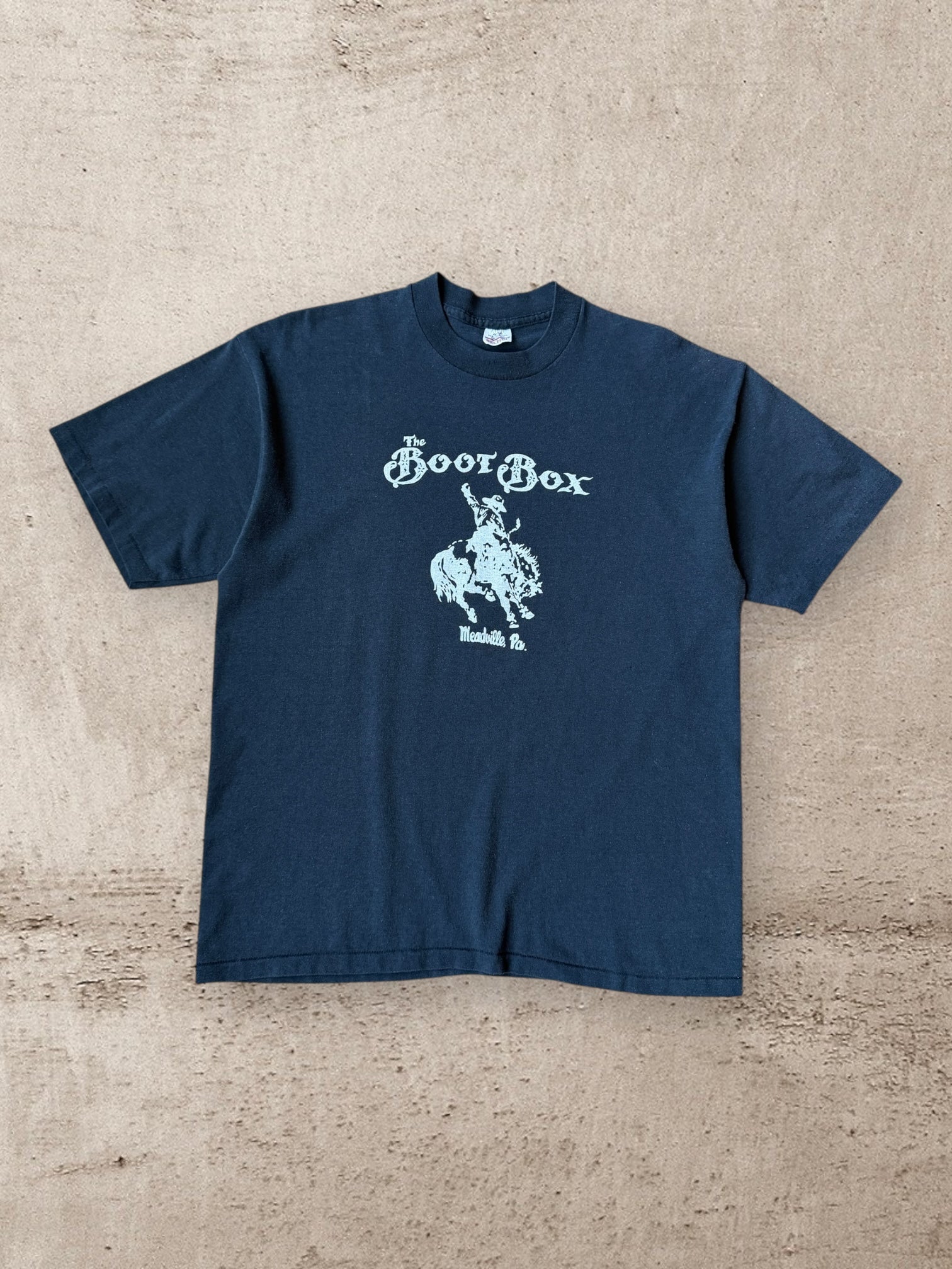 70s The Boot Box Graphic T-Shirt - Large