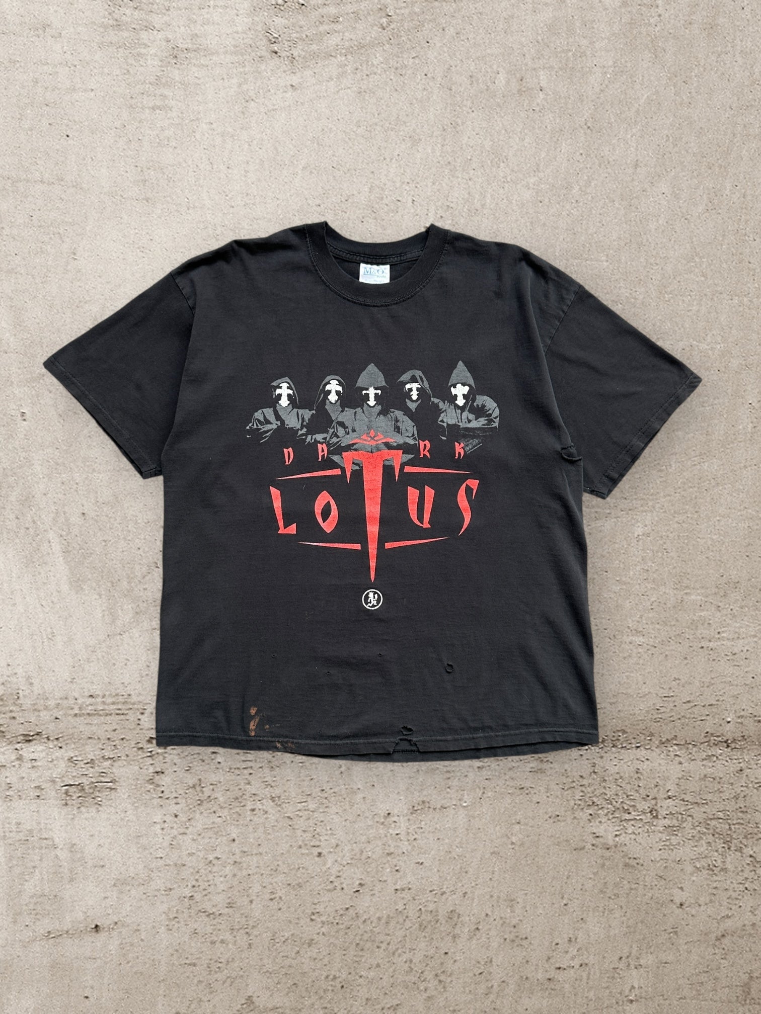 00s Dark Lotus Distressed Graphic T-Shirt - Large