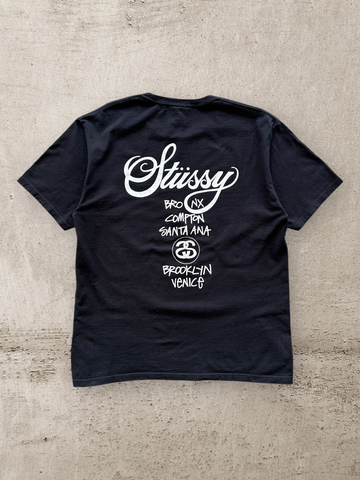 00s Stussy World Tour Graphic T-Shirt - Large – The Juncture